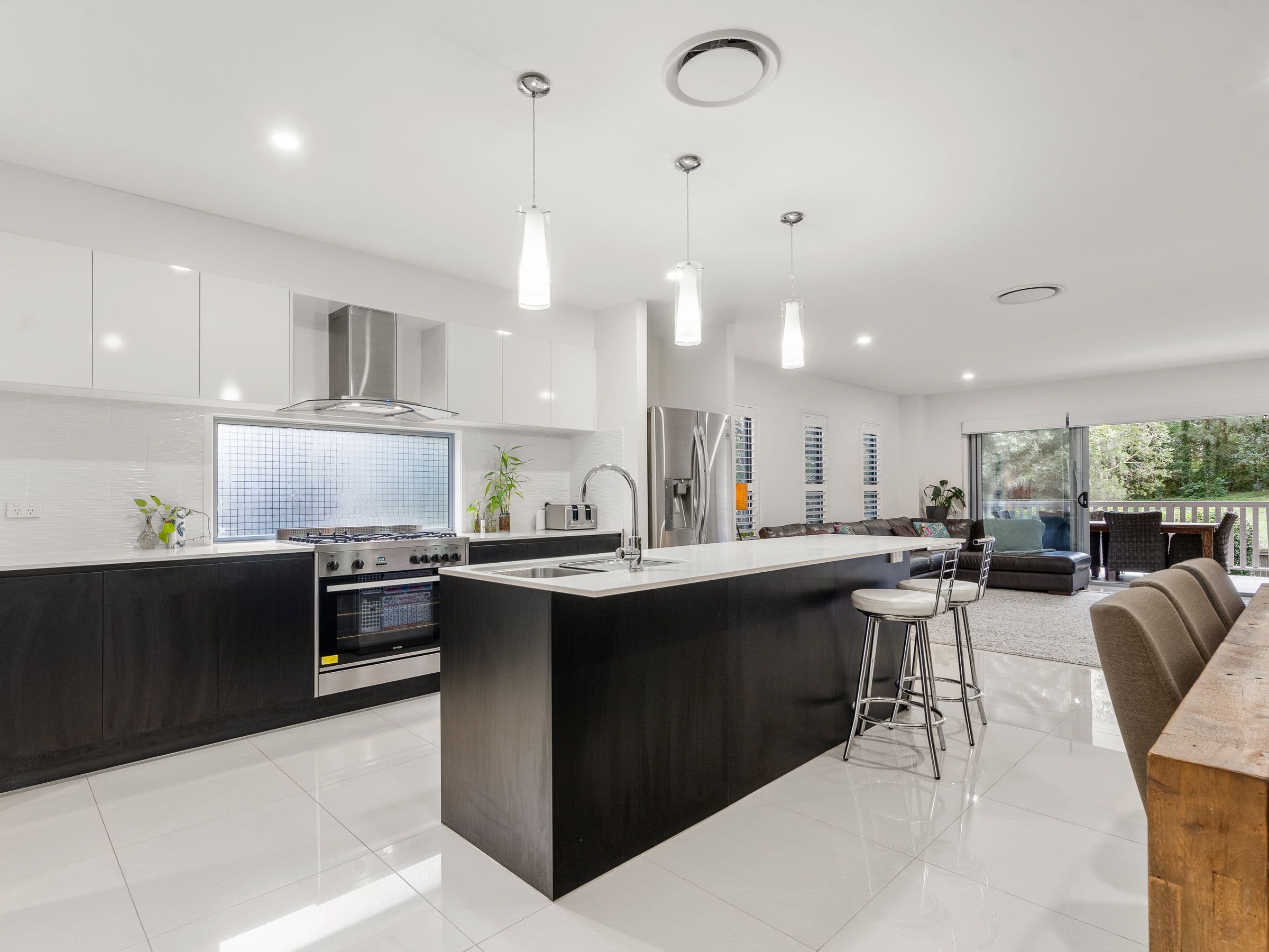 46A Victor Street, Holland Park QLD 4121, Holland Park - Thumbnail 2