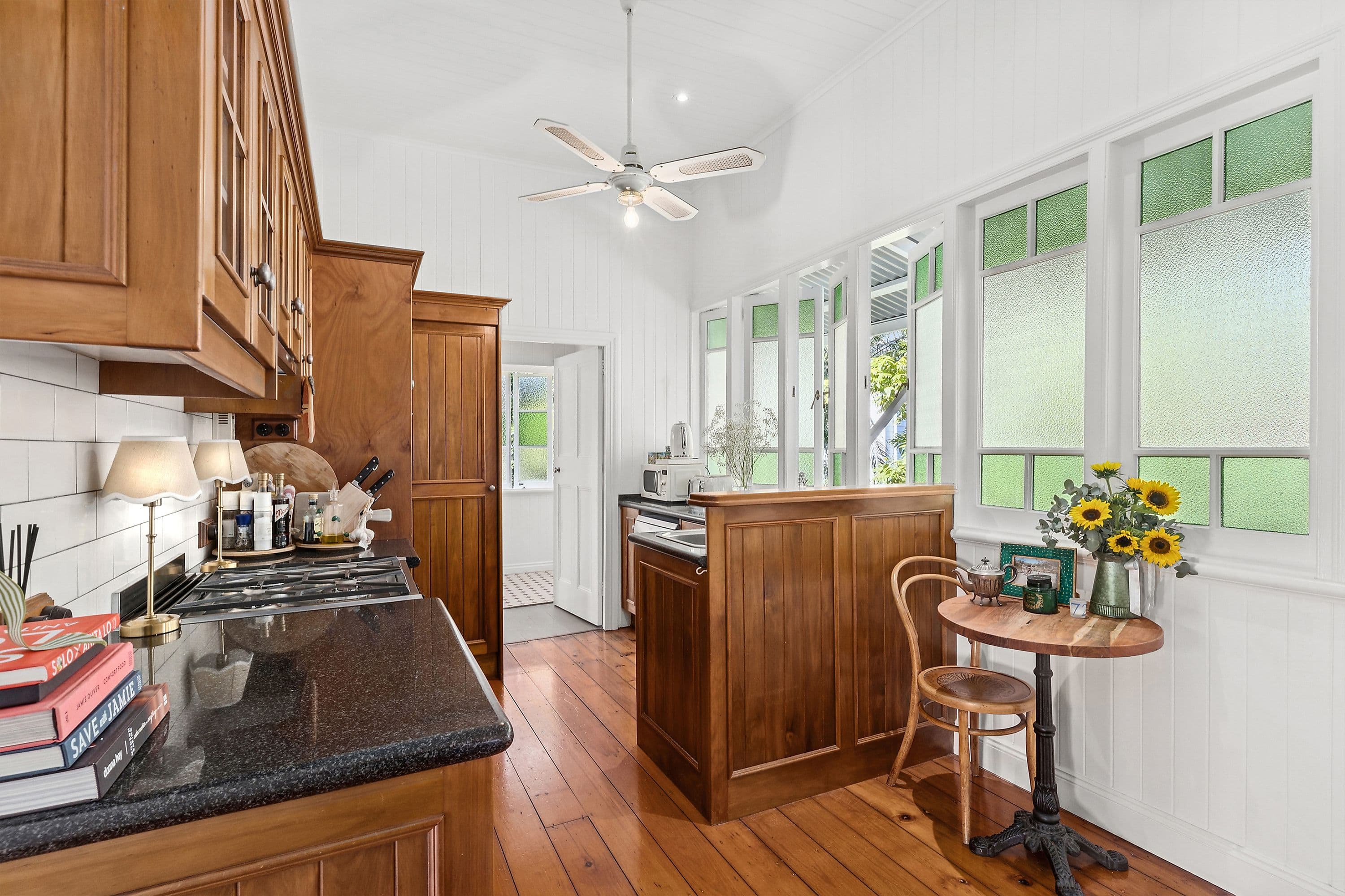 19 Strong Avenue, Graceville QLD 4075, Graceville - Thumbnail 4