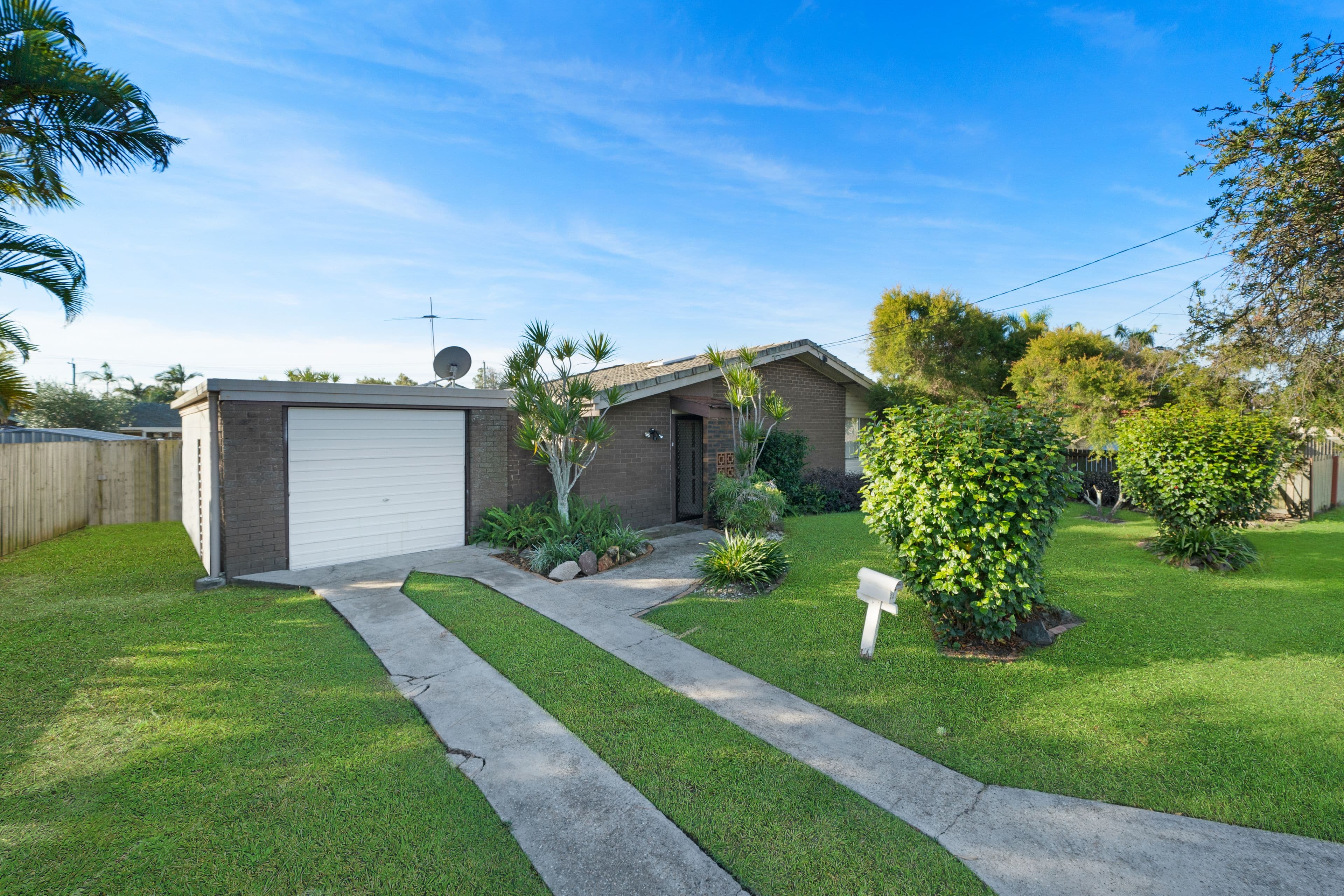 22 Clark Court, Redcliffe QLD 4020, Redcliffe - Image 1