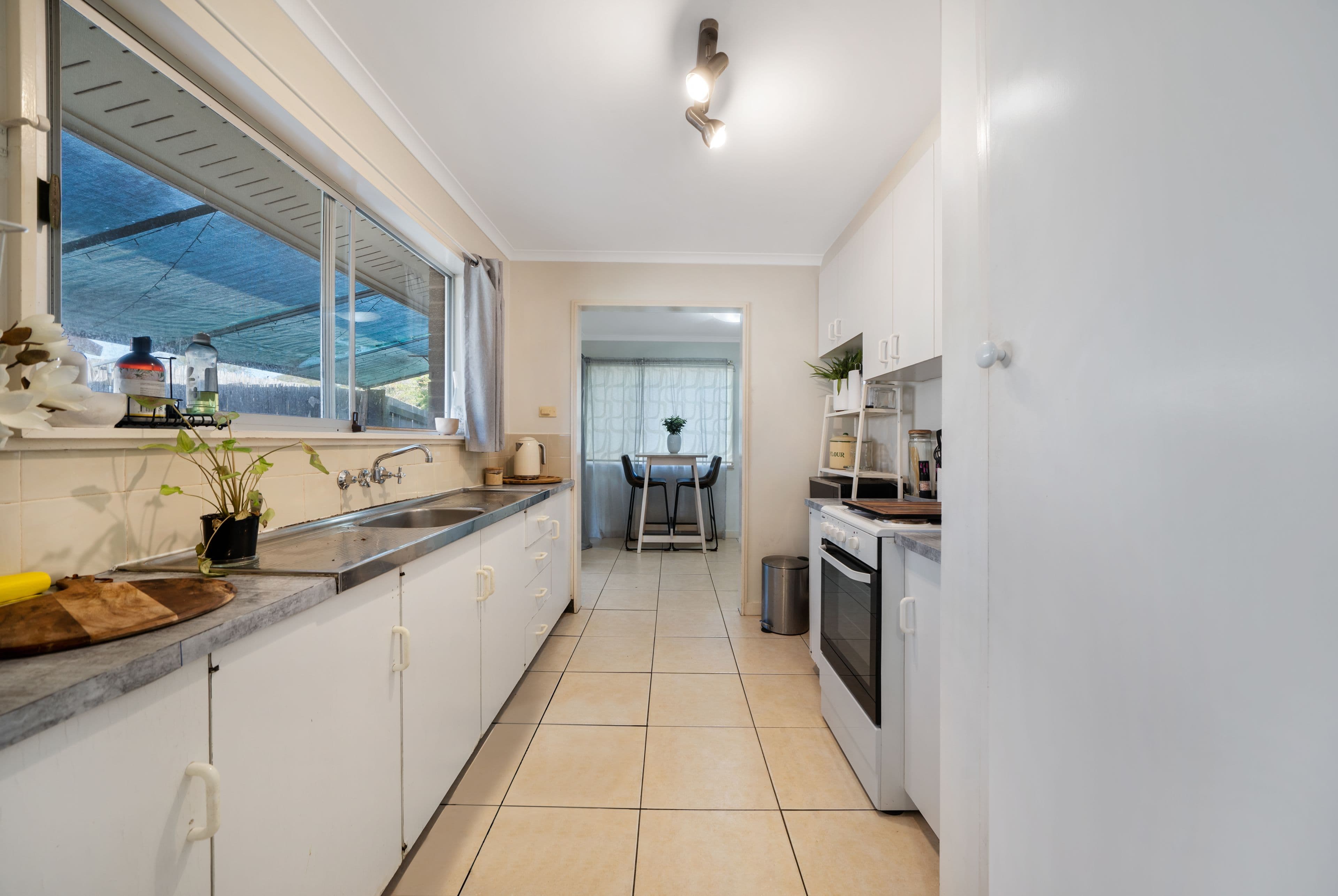 22 Clark Court, Redcliffe QLD 4020, Redcliffe - Thumbnail 4