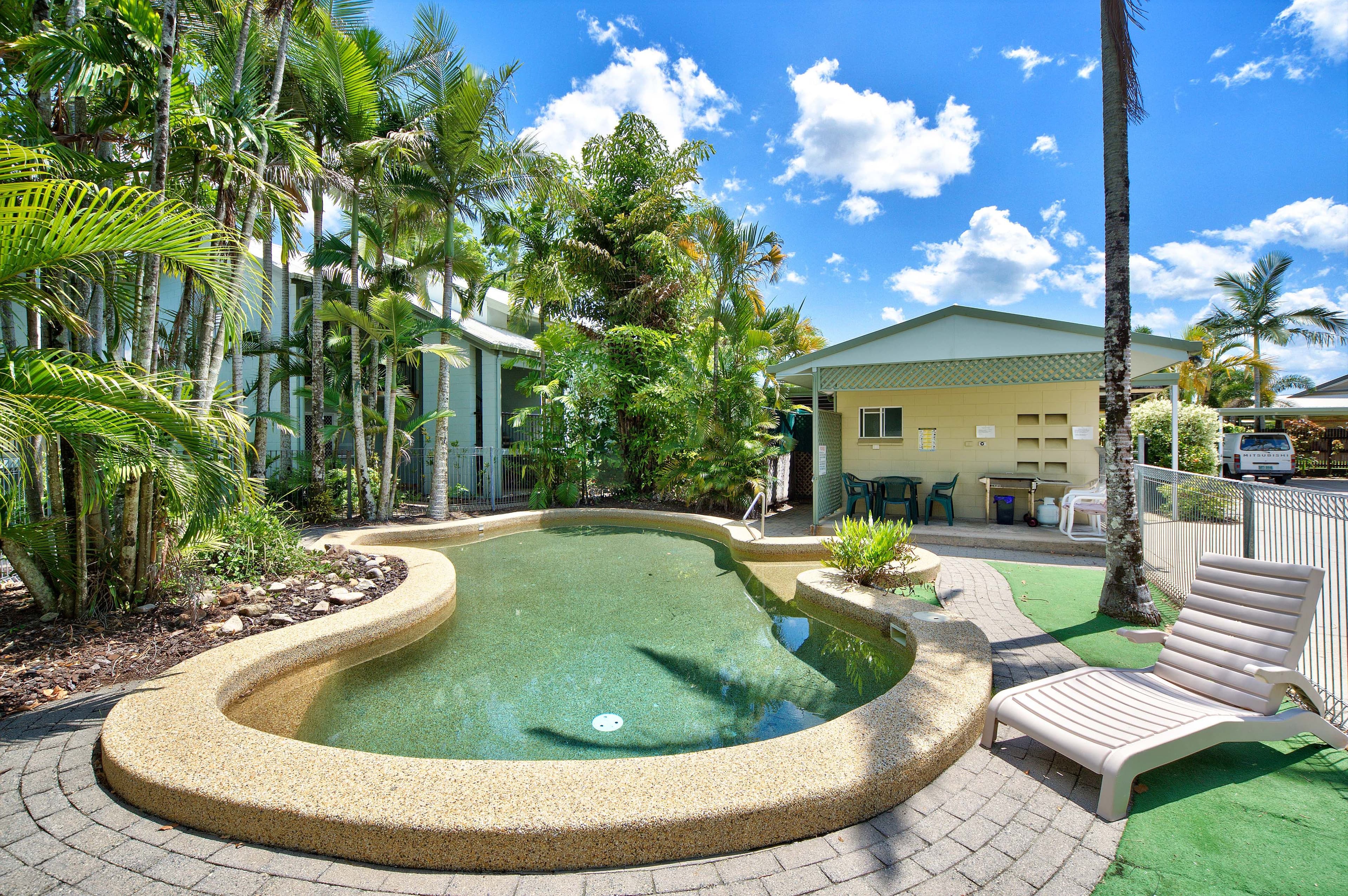 192-196 Mann Street, Westcourt QLD 4870, Westcourt - Thumbnail 2