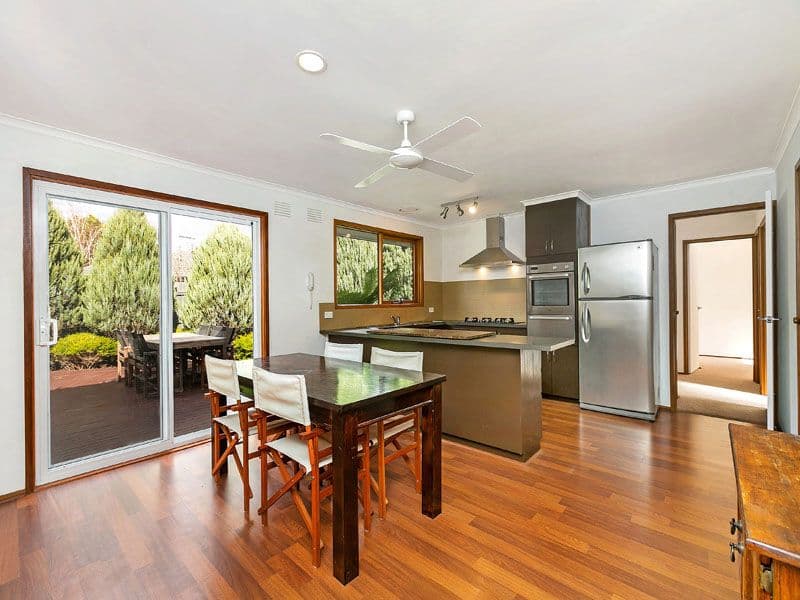 13 Sandleford Place, DINGLEY VILLAGE VIC 3172, Dingley Village - Thumbnail 4