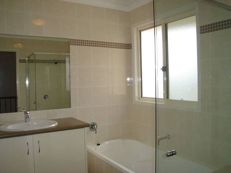 32 Middle Street, Labrador QLD 4215, Labrador - Thumbnail 7