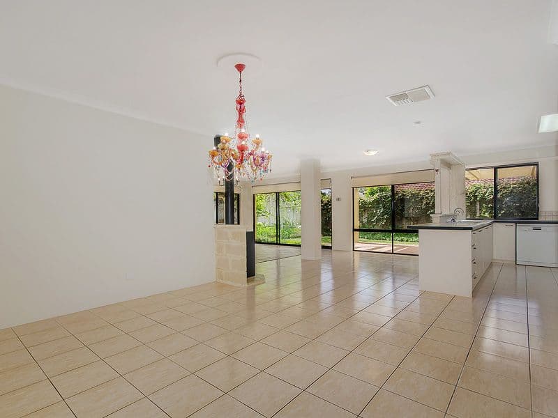 1 Maratea Parade, SECRET HARBOUR WA 6173, Secret Harbour - Thumbnail 8