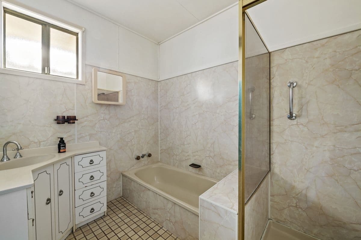 34 Tomkinson Street, Wilsonton QLD 4350, Wilsonton - Thumbnail 8