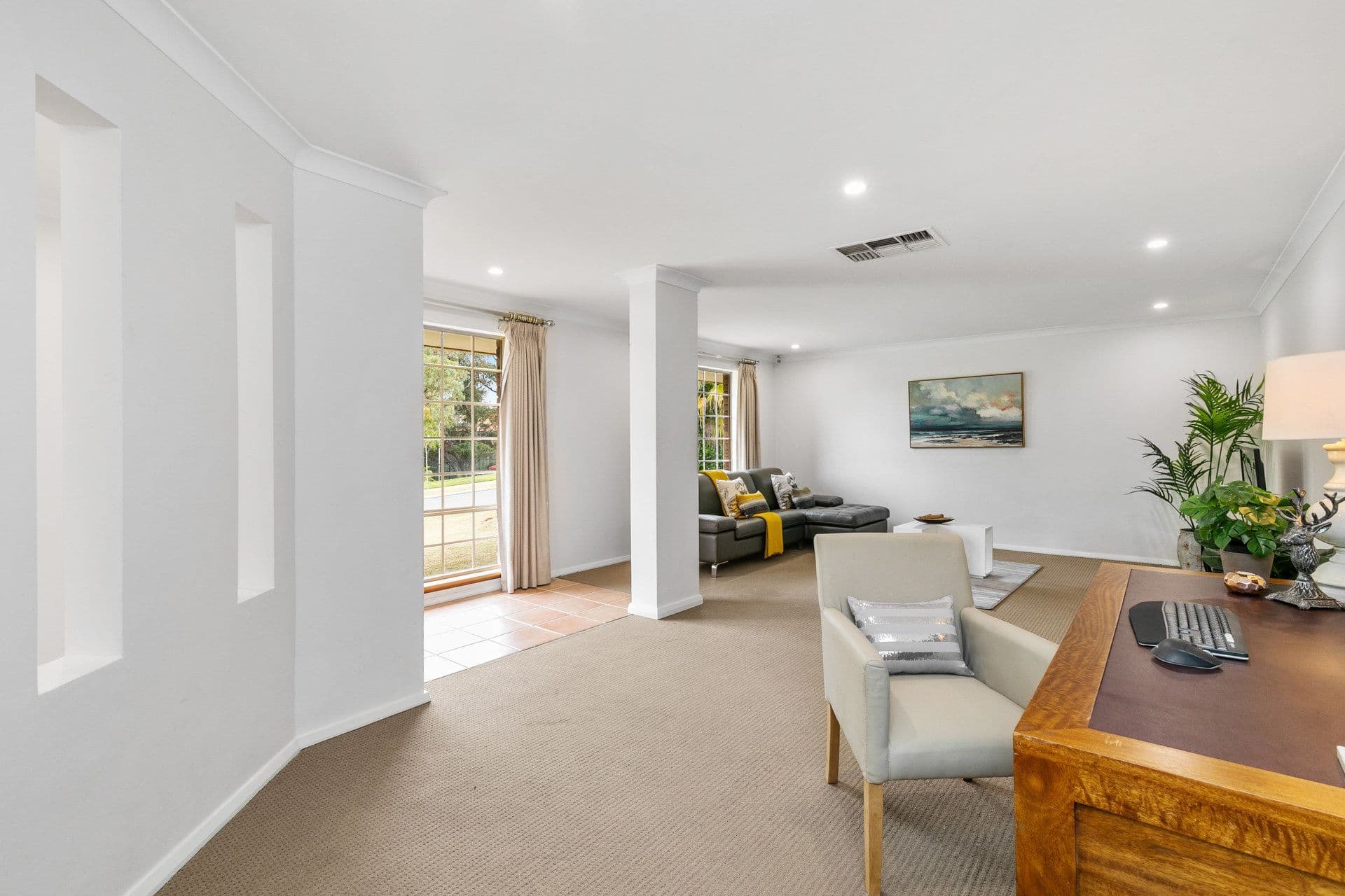 74 Castlecrag Drive, Kallaroo WA 6025, Kallaroo - Thumbnail 3