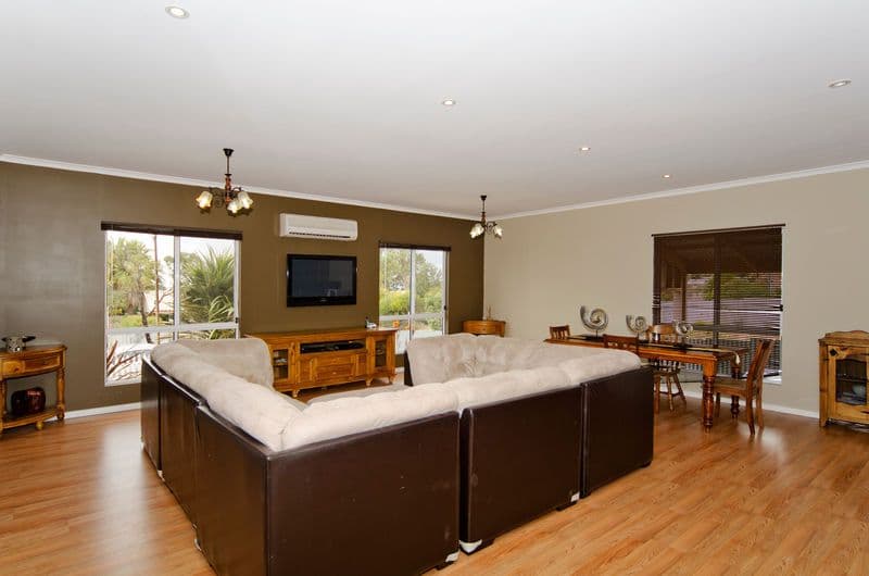 22 Armstrong Street, SELLICKS BEACH SA 5174, Sellicks Beach - Thumbnail 4