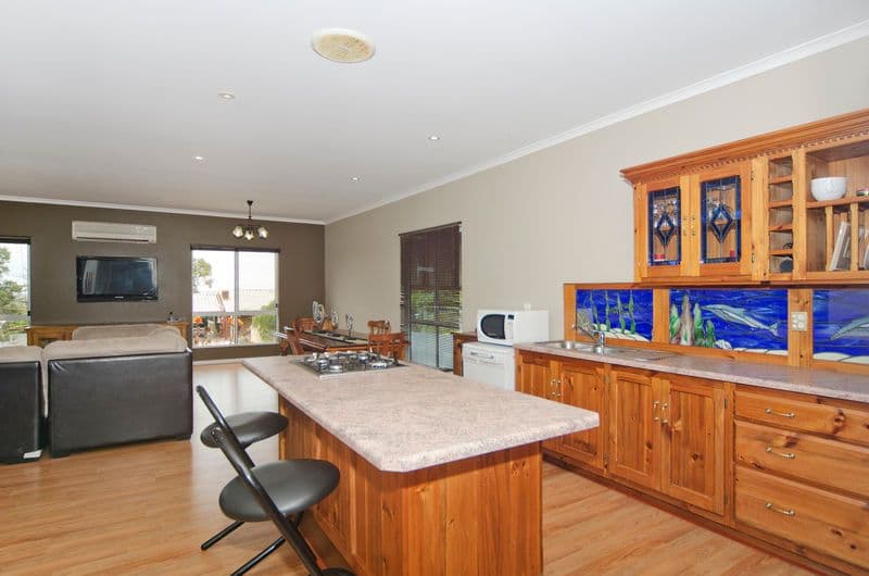 22 Armstrong Street, SELLICKS BEACH SA 5174, Sellicks Beach - Thumbnail 7