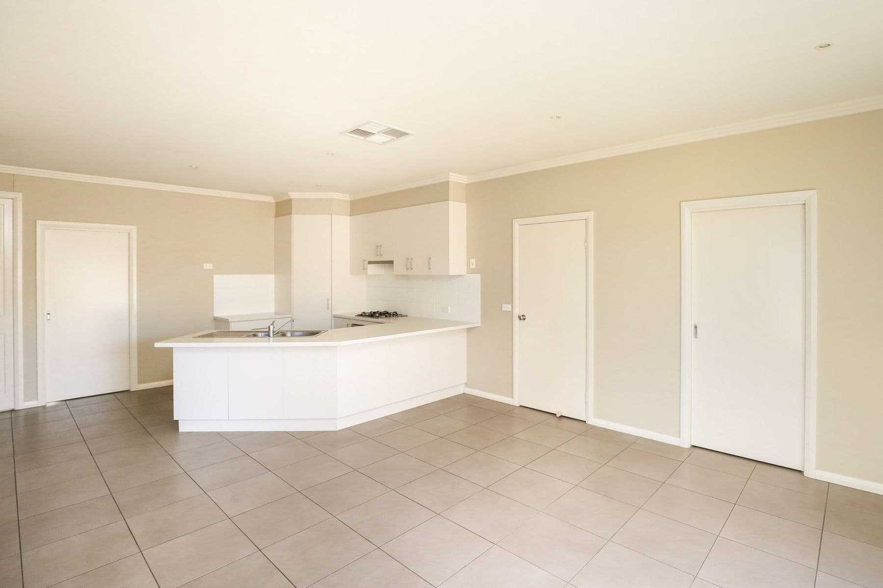 1/337 Eighth Street, Mildura - Thumbnail 4
