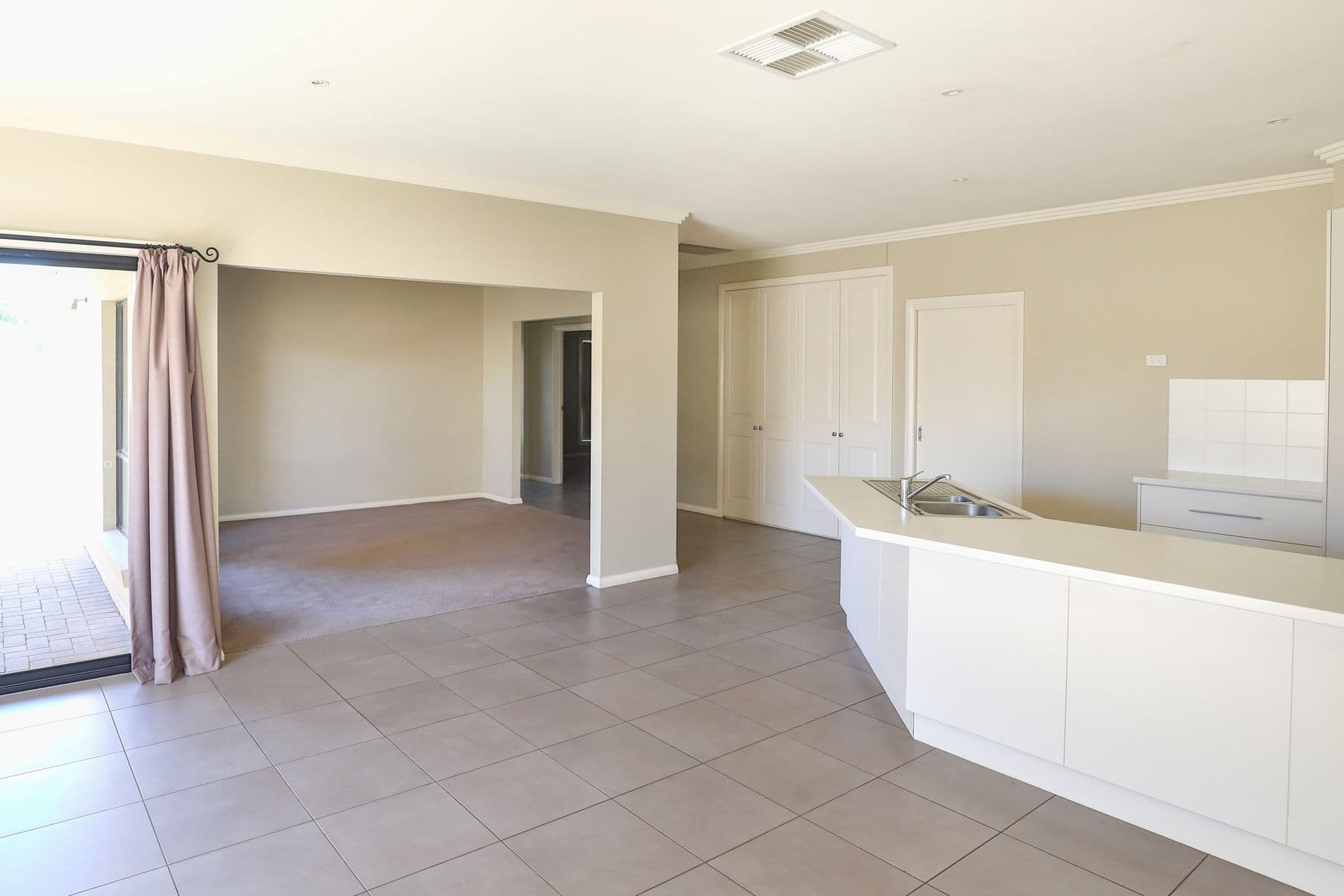 1/337 Eighth Street, Mildura - Thumbnail 7