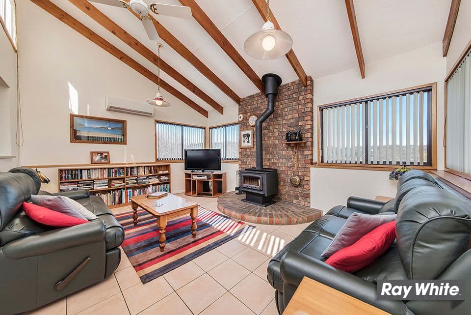1 Tanda Place, Giralang ACT 2617, Giralang - Thumbnail 3