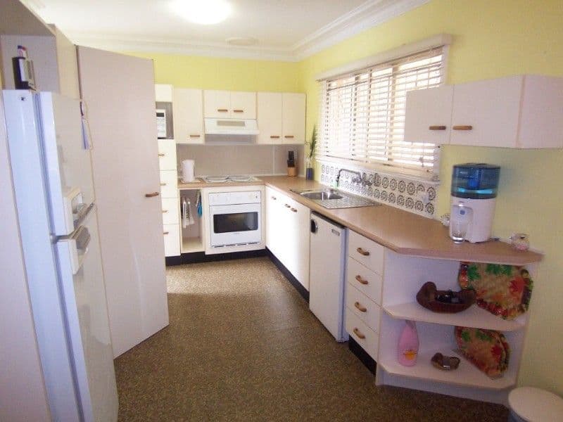 310 Newnham Road, UPPER MOUNT GRAVATT QLD 4122, Upper Mount Gravatt - Thumbnail 4