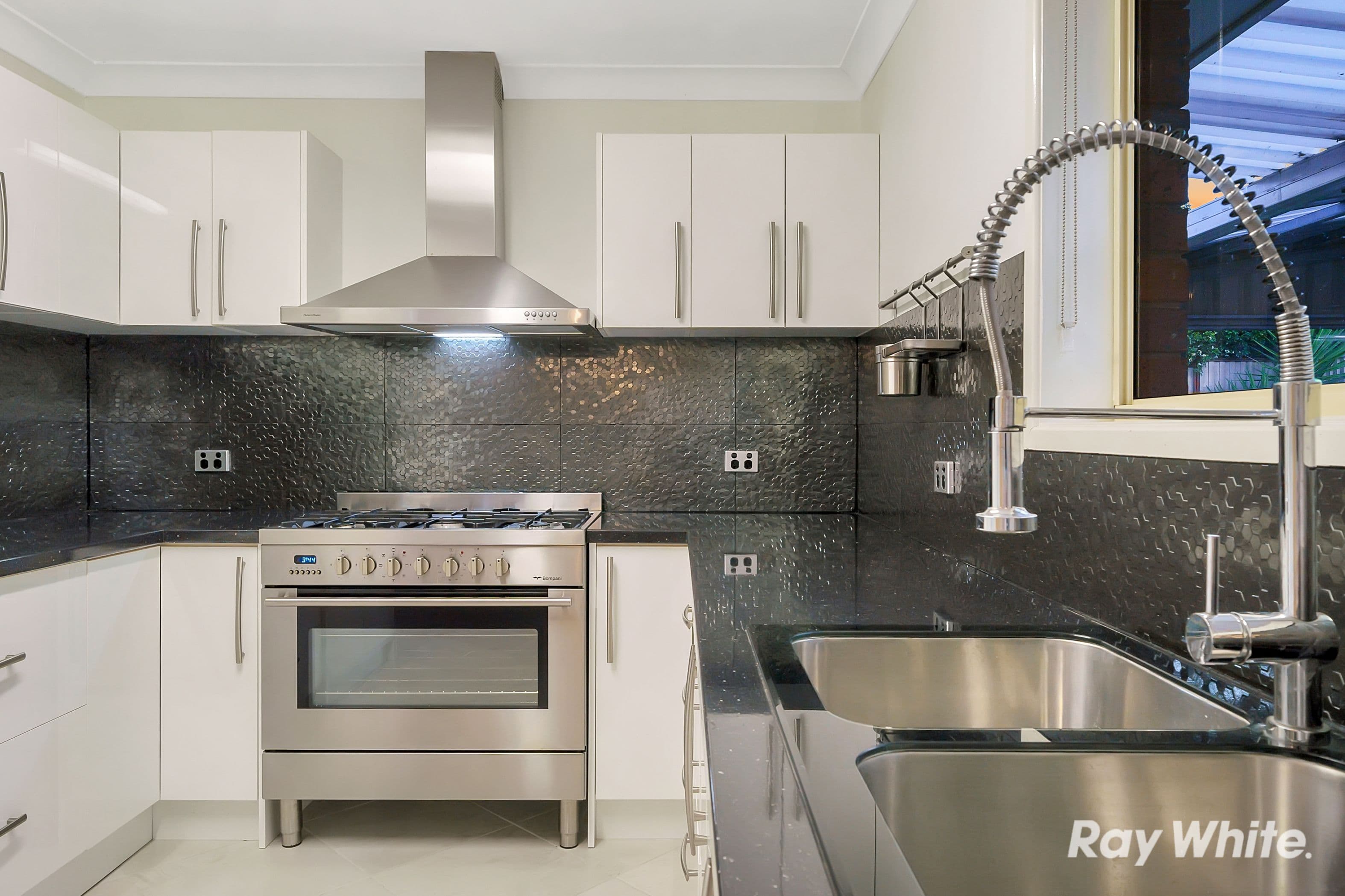 17 Mitchell Street, Boronia Heights QLD 4124, Boronia Heights - Thumbnail 6