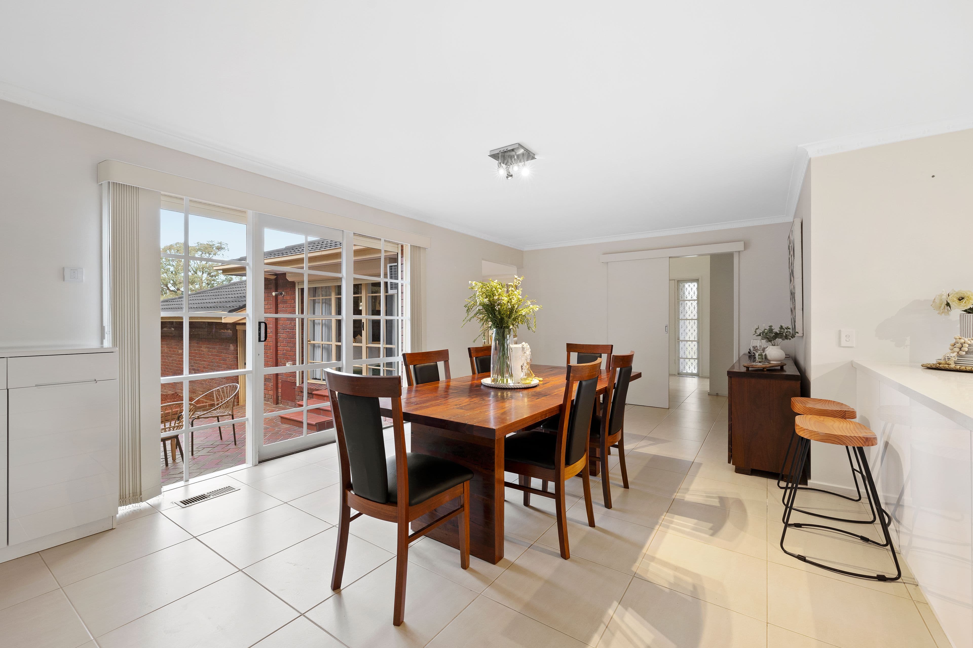 73 Wakley Crescent, Wantirna South VIC 3152, Wantirna South - Thumbnail 5