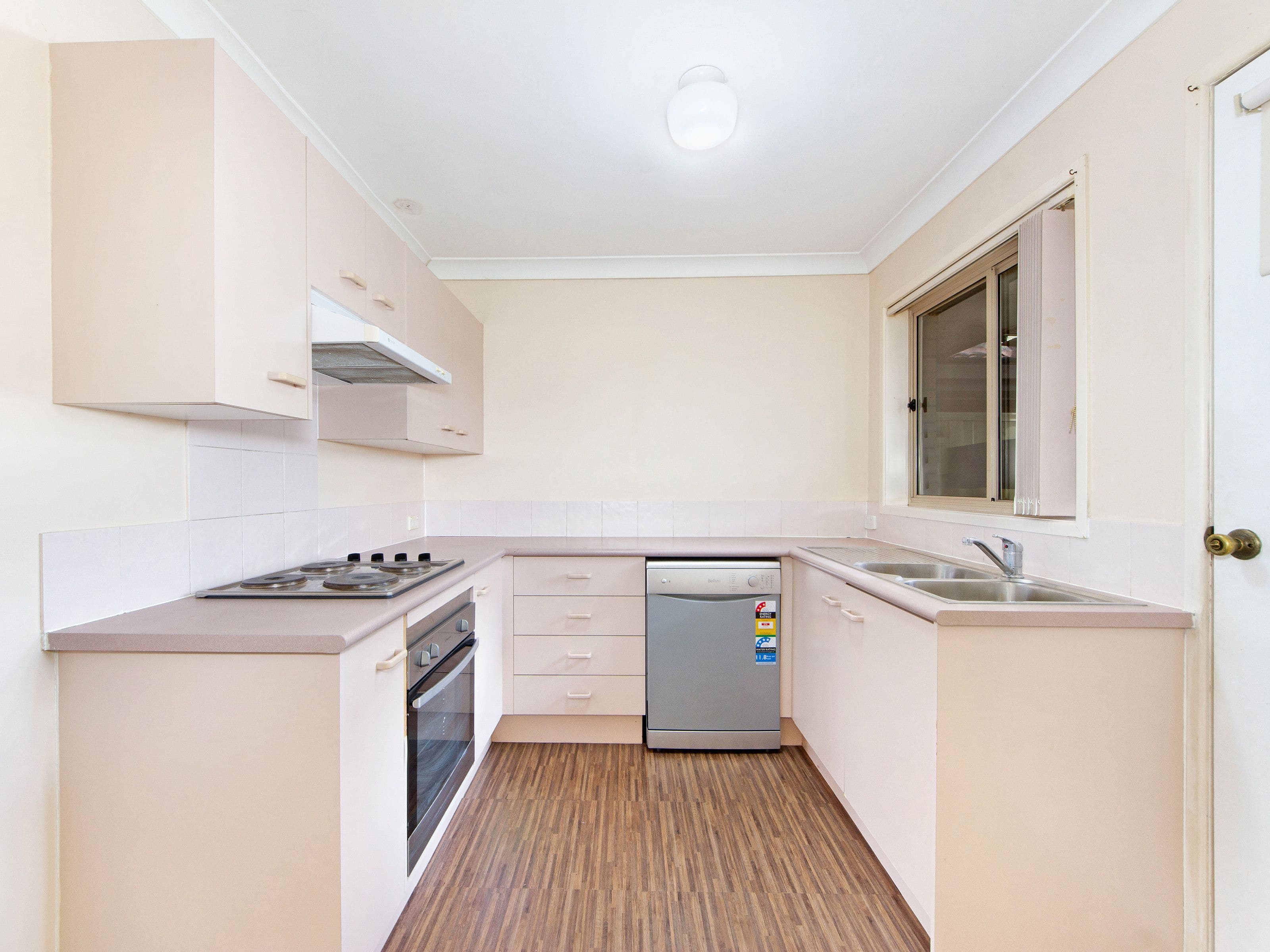15 Yaun Street, Coomera QLD 4209, Coomera - Thumbnail 8