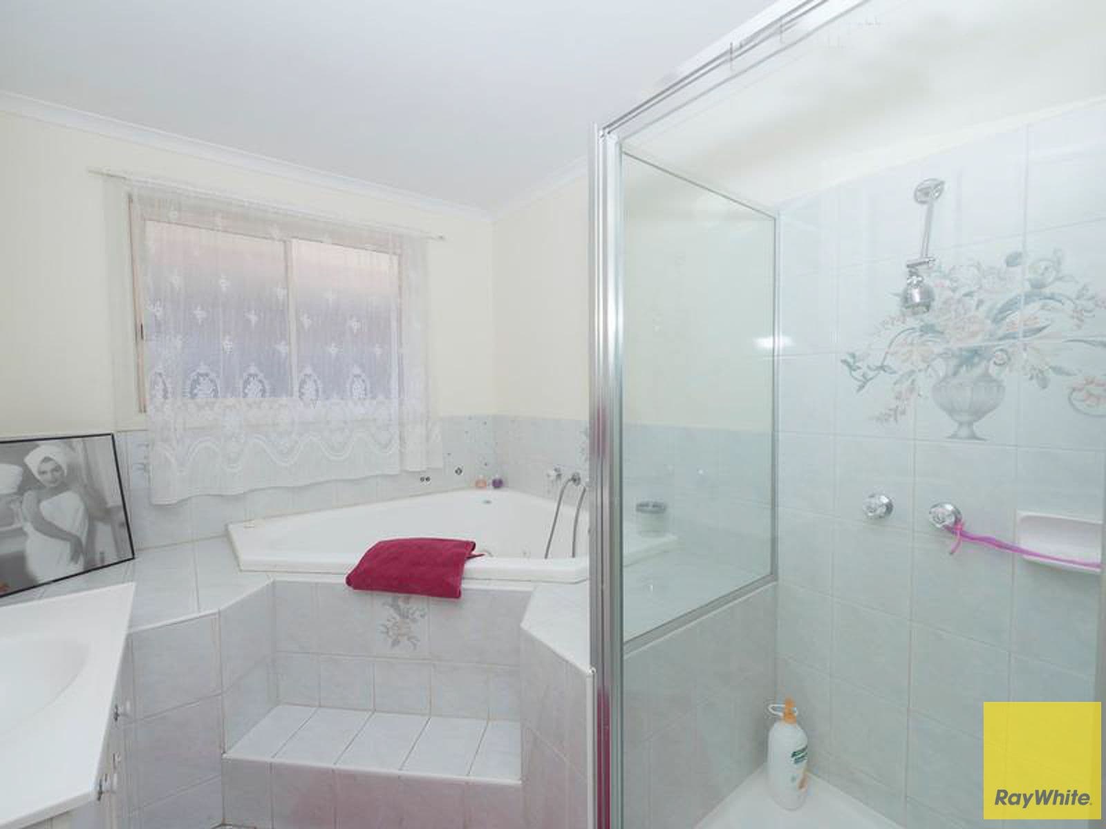 19 Phoenix Court, Roxburgh Park VIC 3064, Roxburgh Park - Thumbnail 7