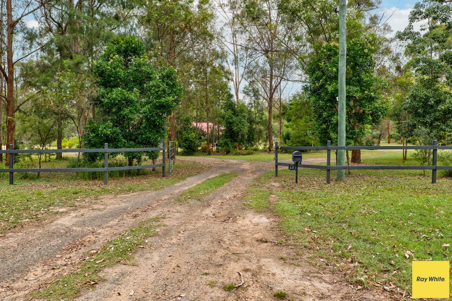 49 Edinburgh Drive, Mount Hallen QLD 4312, Mount Hallen - Thumbnail 5