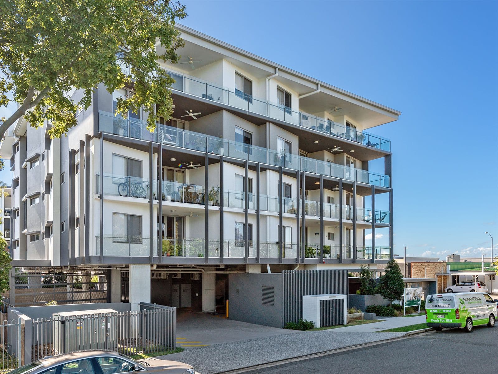 77 Chestnut Street, Wynnum QLD 4178, Wynnum - Thumbnail 3