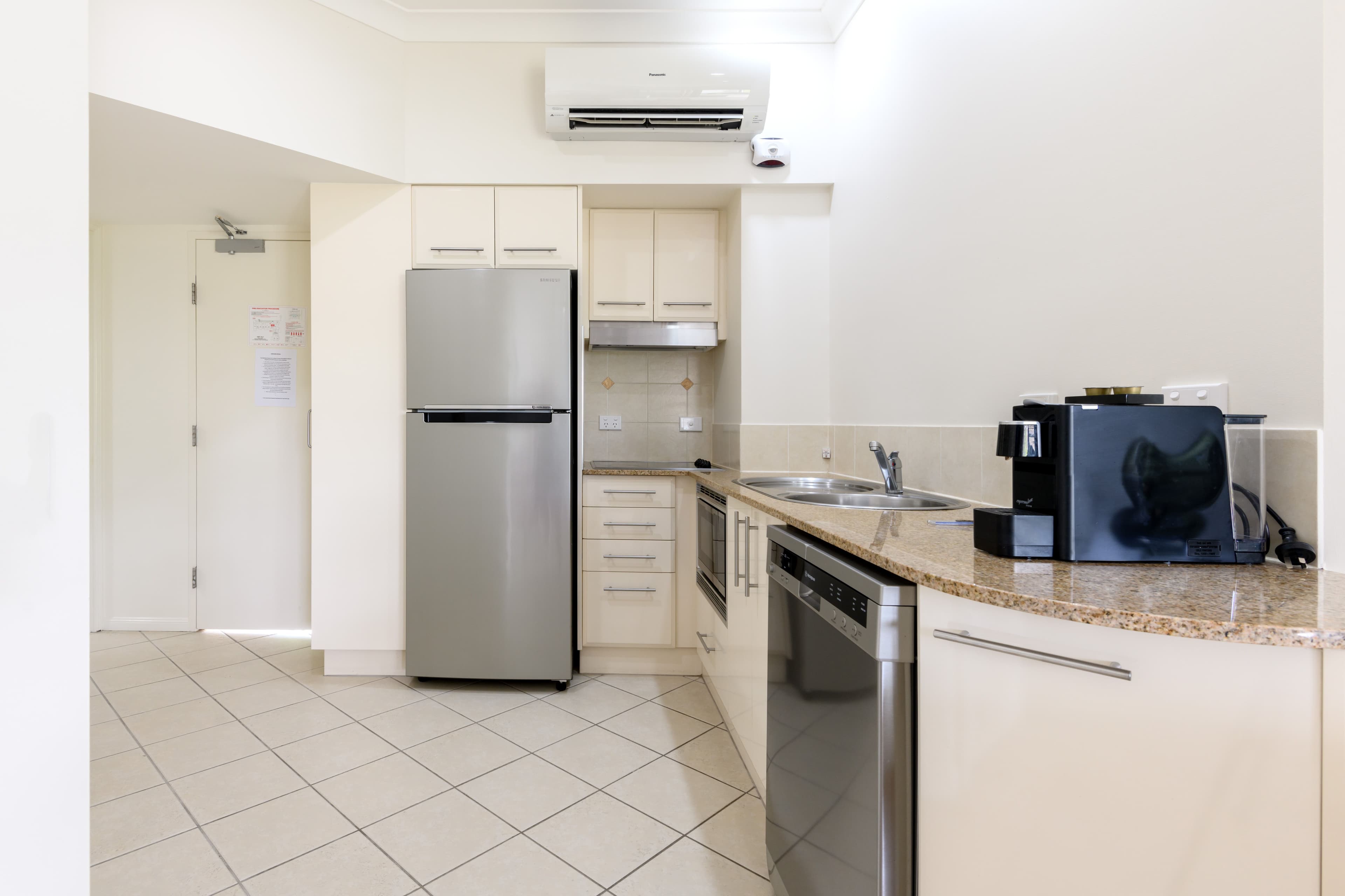 15 Davidson Street, Port Douglas QLD 4877, Port Douglas - Thumbnail 8