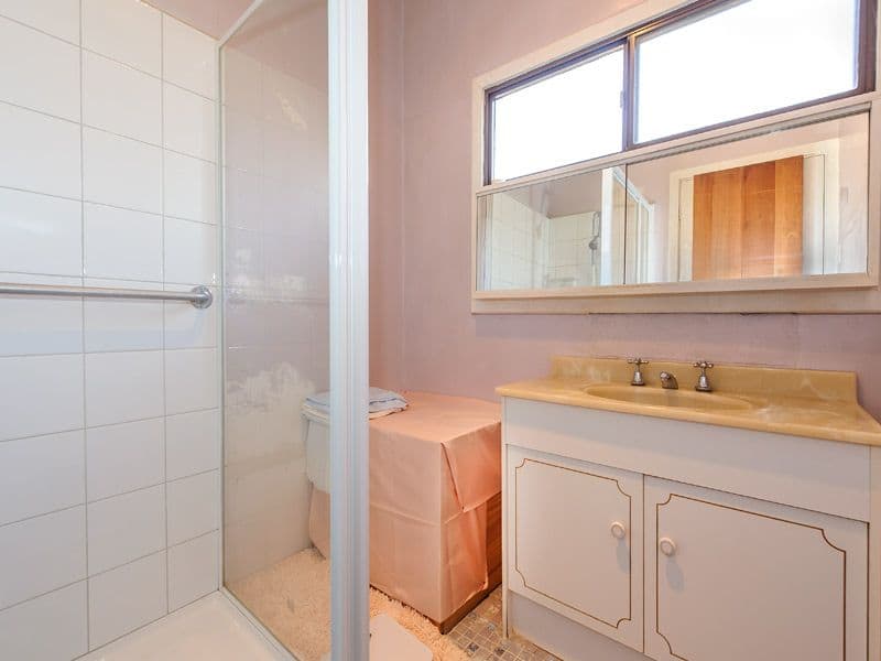 6 Chaucer Street, BOX HILL SOUTH VIC 3128, Box Hill South - Thumbnail 2
