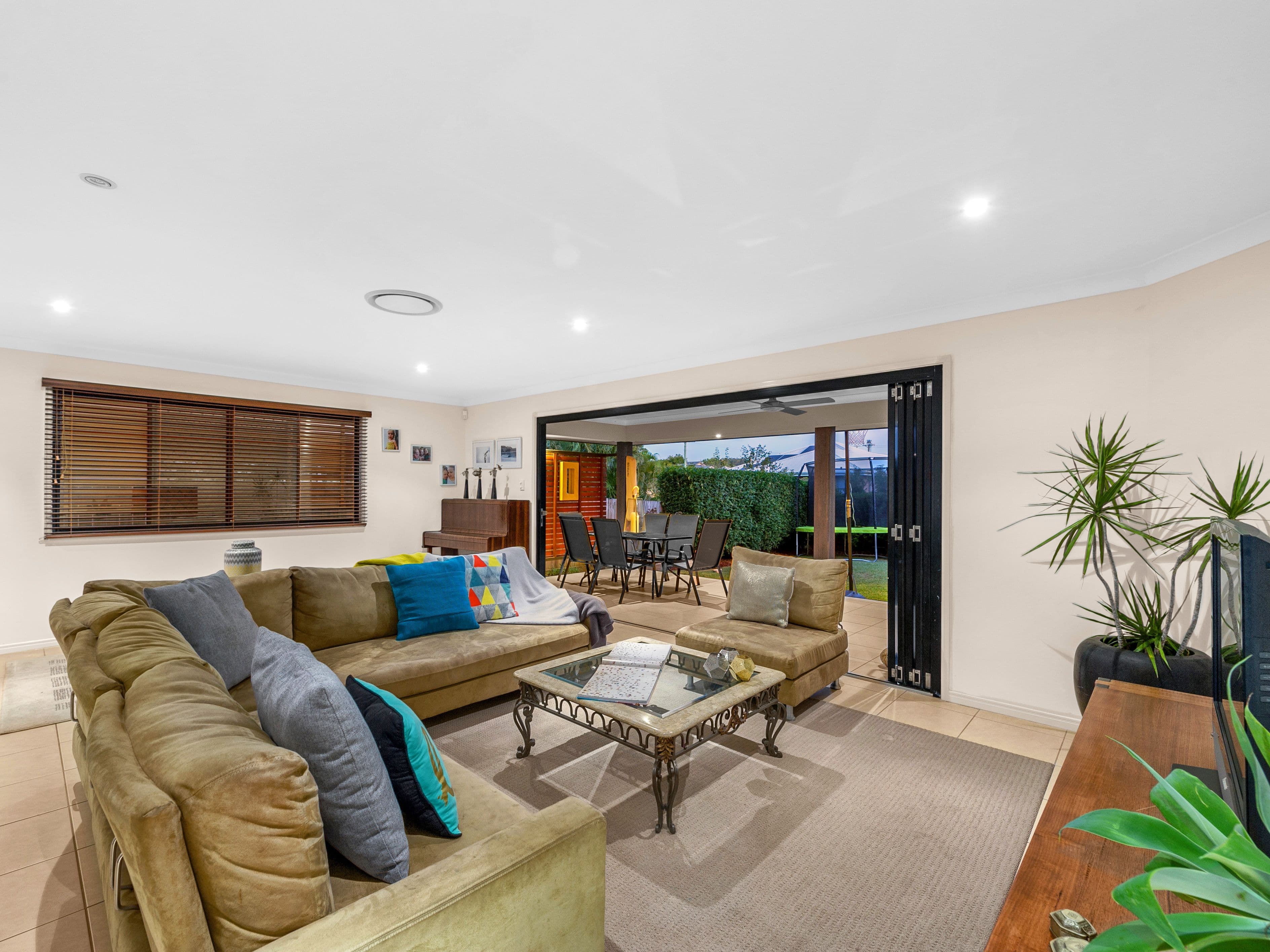 41 Durimbil Street, Camp Hill QLD 4152, Camp Hill - Thumbnail 3