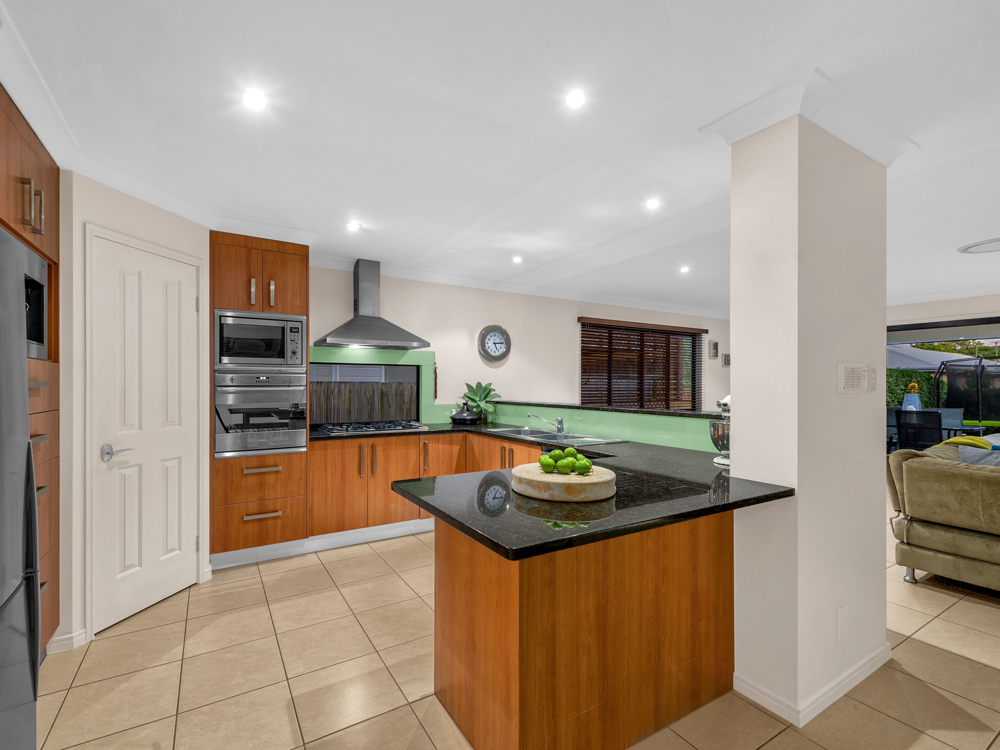 41 Durimbil Street, Camp Hill QLD 4152, Camp Hill - Thumbnail 5