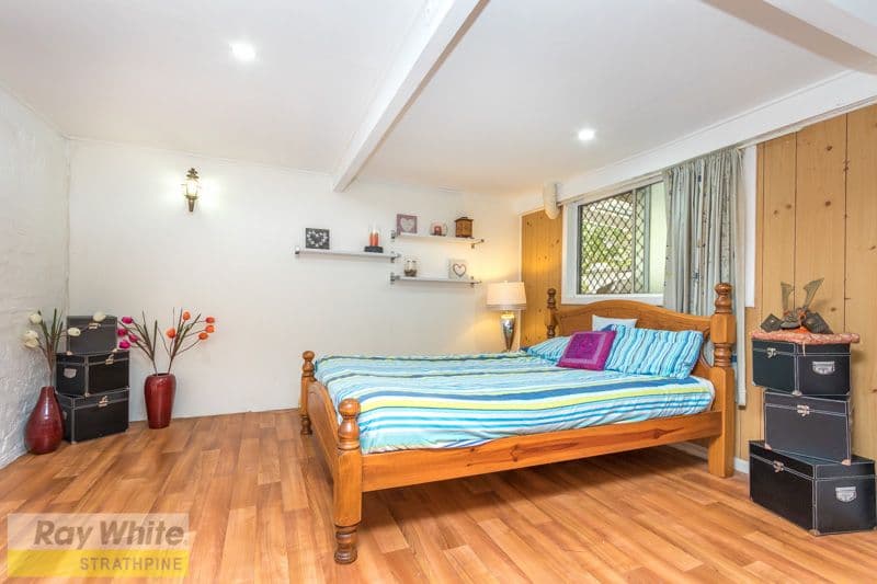 25 Valiant Crescent, Strathpine QLD 4500, Strathpine - Thumbnail 2