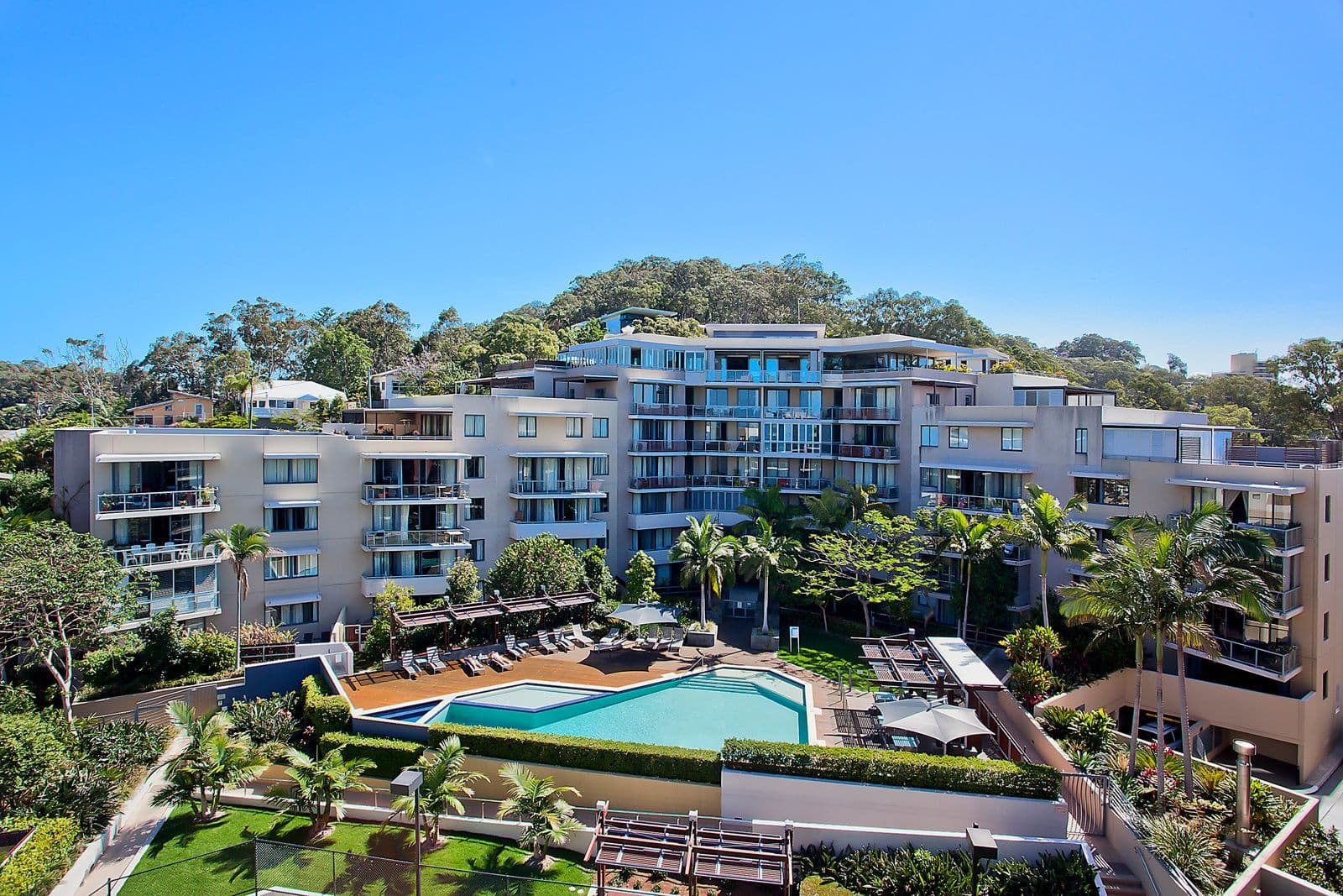 1 Ocean Street, Burleigh Heads QLD 4220, Burleigh Heads - Thumbnail 4