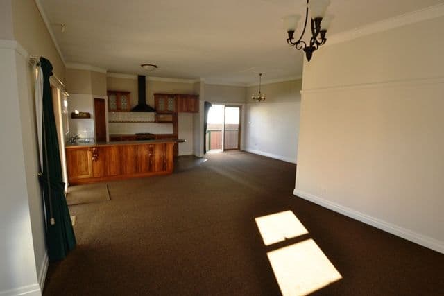 23 Park Street, Seymour VIC 3660, Seymour - Thumbnail 3