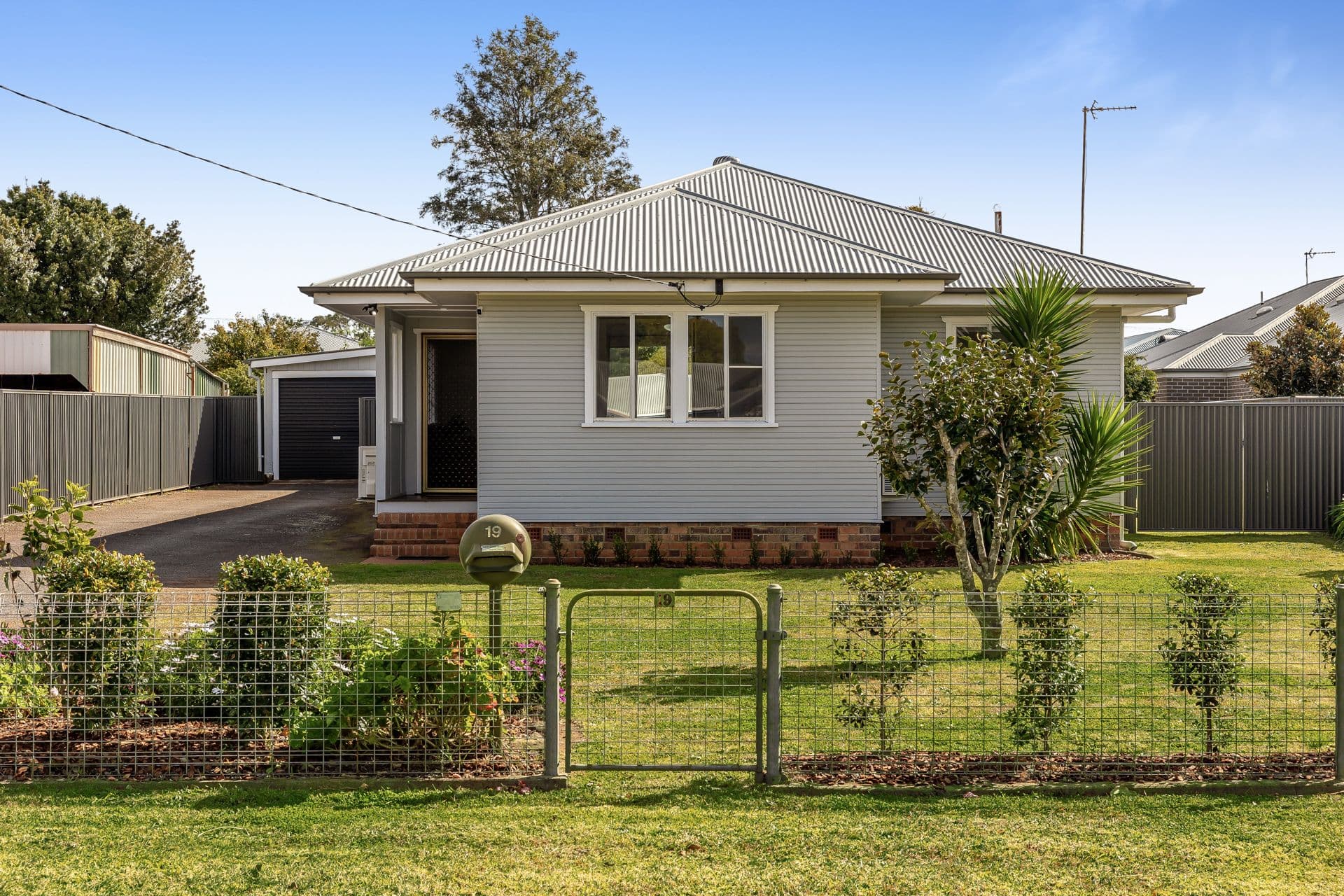 19 Merritt Street, Harristown QLD 4350, Harristown - Image 1