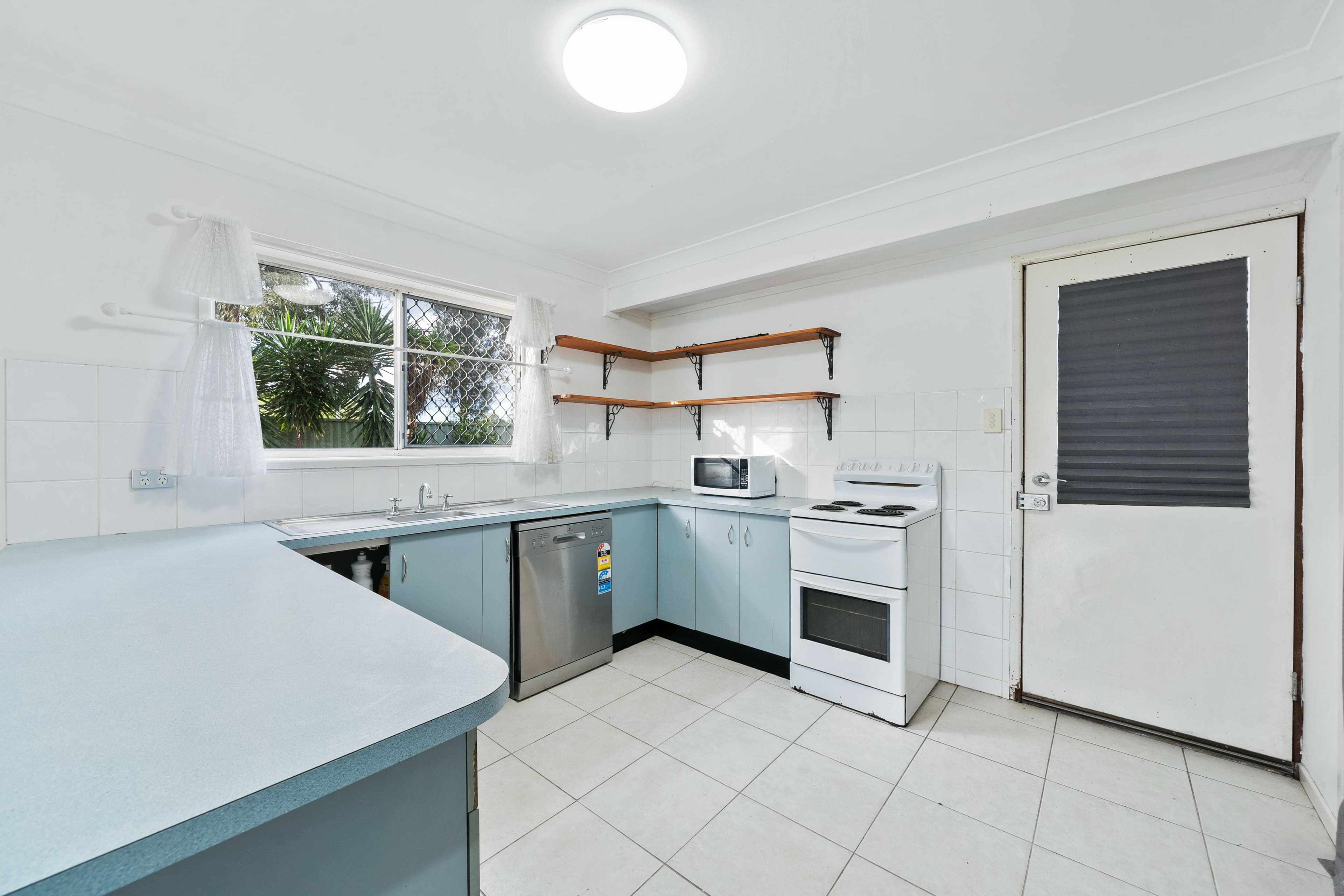 16 Maas Court, Waterford West QLD 4133, Waterford West - Thumbnail 3