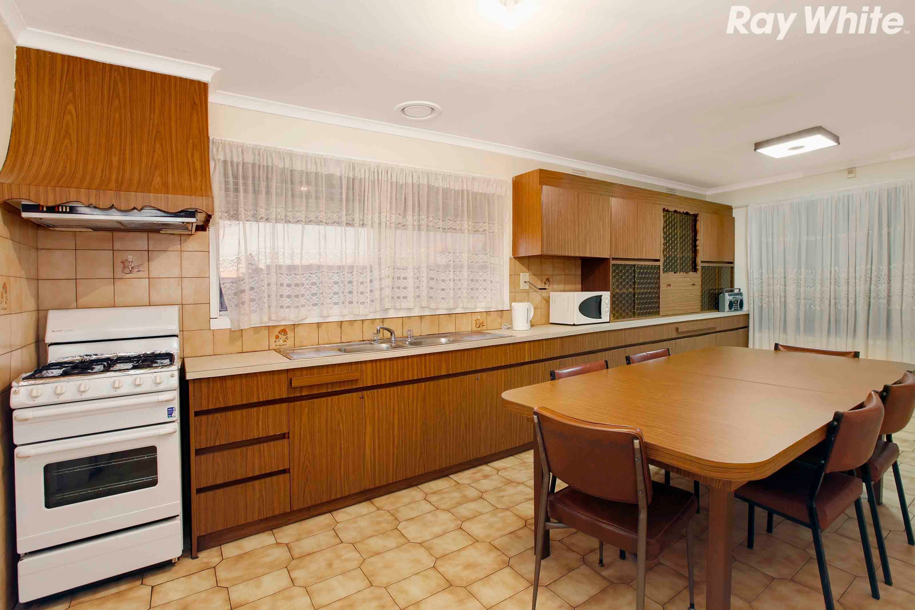 15 Wellman Street, Reservoir VIC 3073, Reservoir - Thumbnail 3