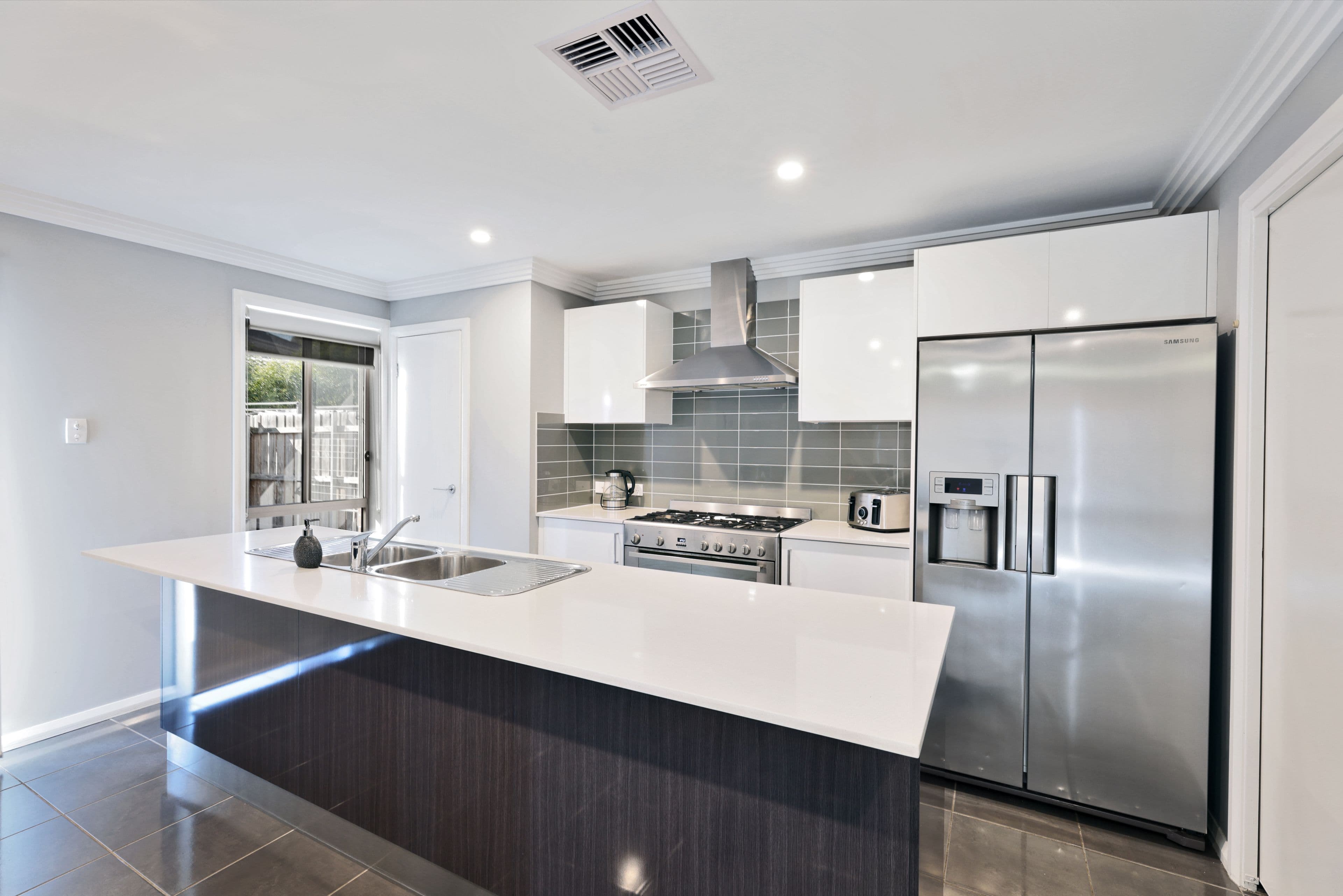 132 Lakeview Drive, Cranebrook NSW 2749, Cranebrook - Thumbnail 4