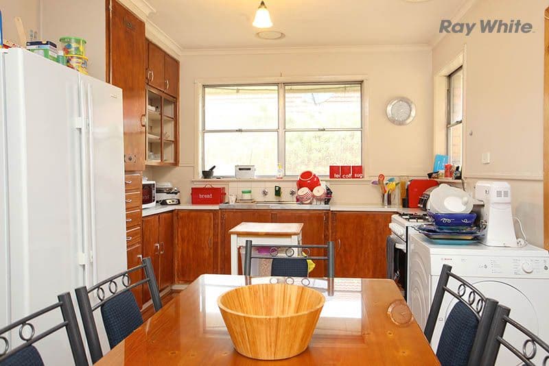 11 Tarran Street, LAVERTON VIC 3028, Laverton - Thumbnail 2