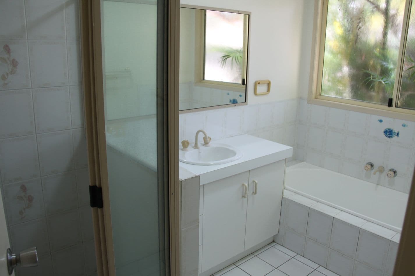 17 Beltana Drive, Boyne Island QLD 4680, Boyne Island - Thumbnail 8