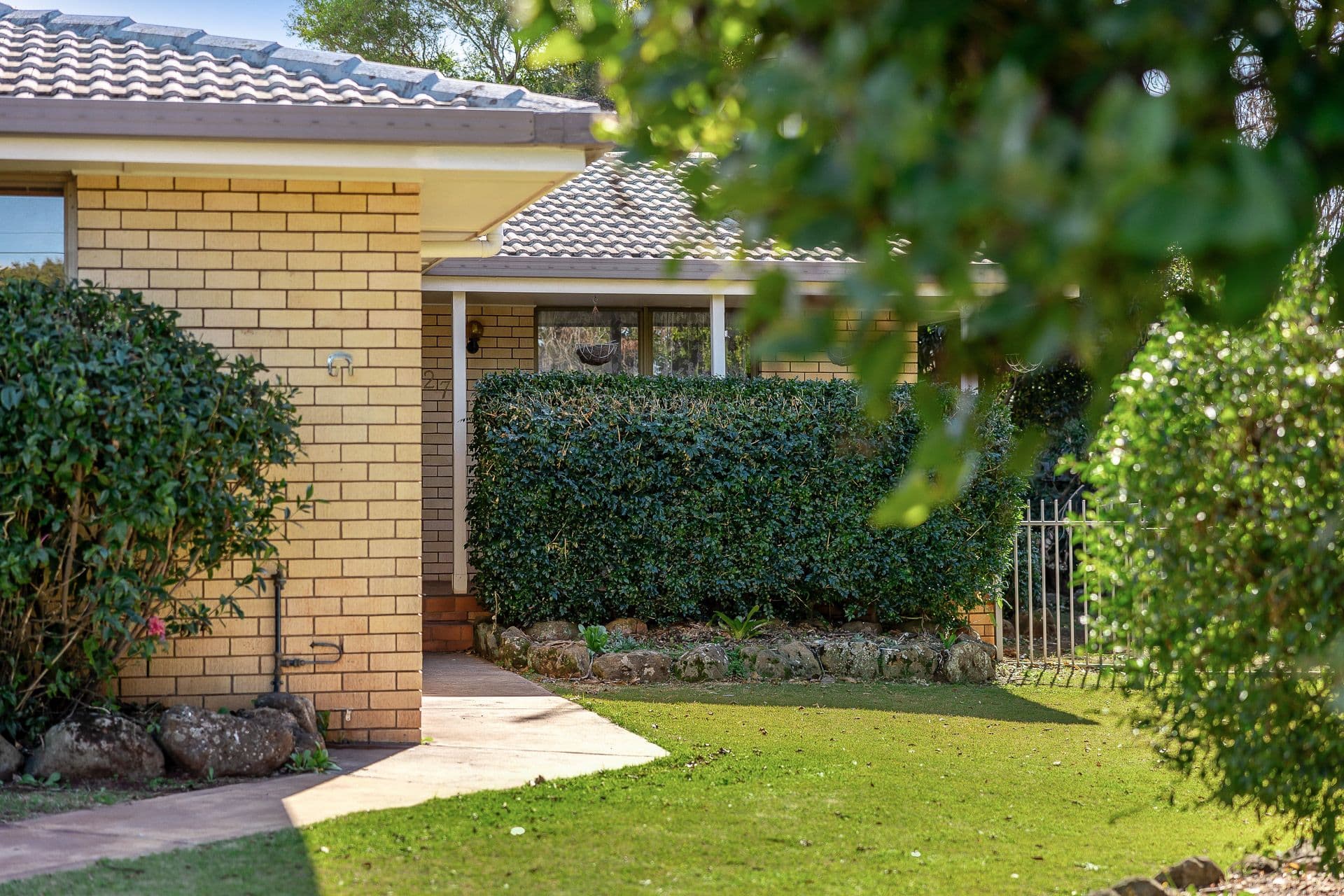 27 Gloucester Crescent, Darling Heights QLD 4350, Darling Heights - Thumbnail 2