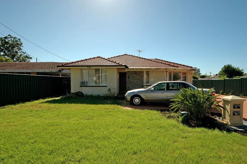 4 Charlwood Way, MORLEY WA 6062, Morley - Image 1