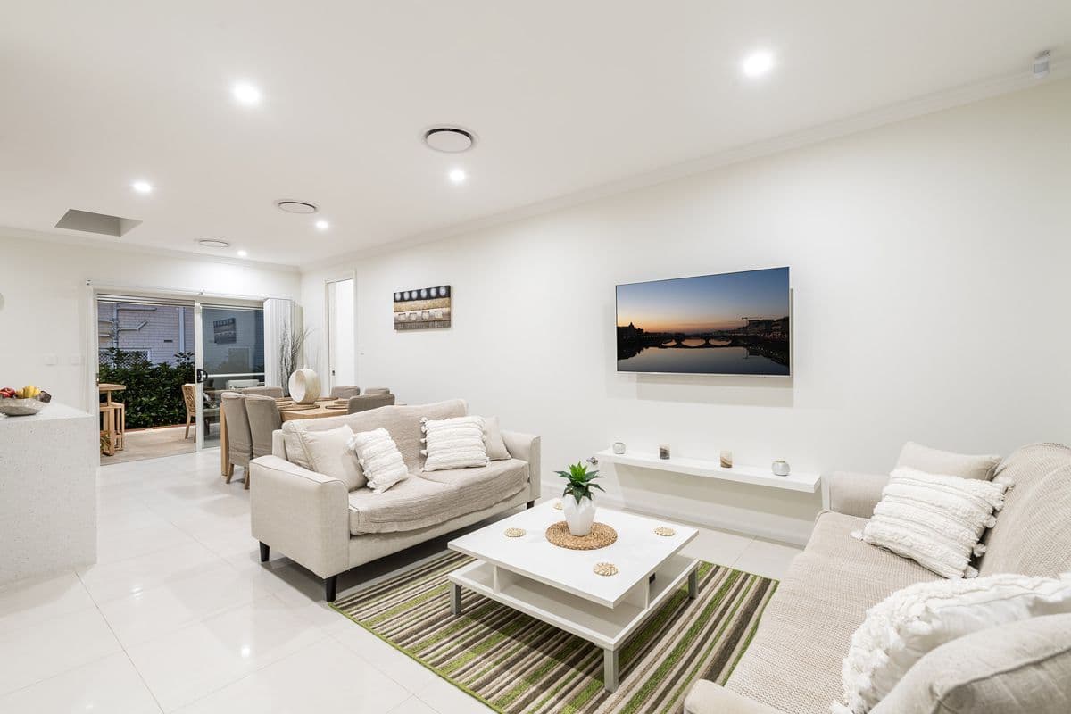 2 Tomah Place, Sylvania NSW 2224, Sylvania - Thumbnail 2