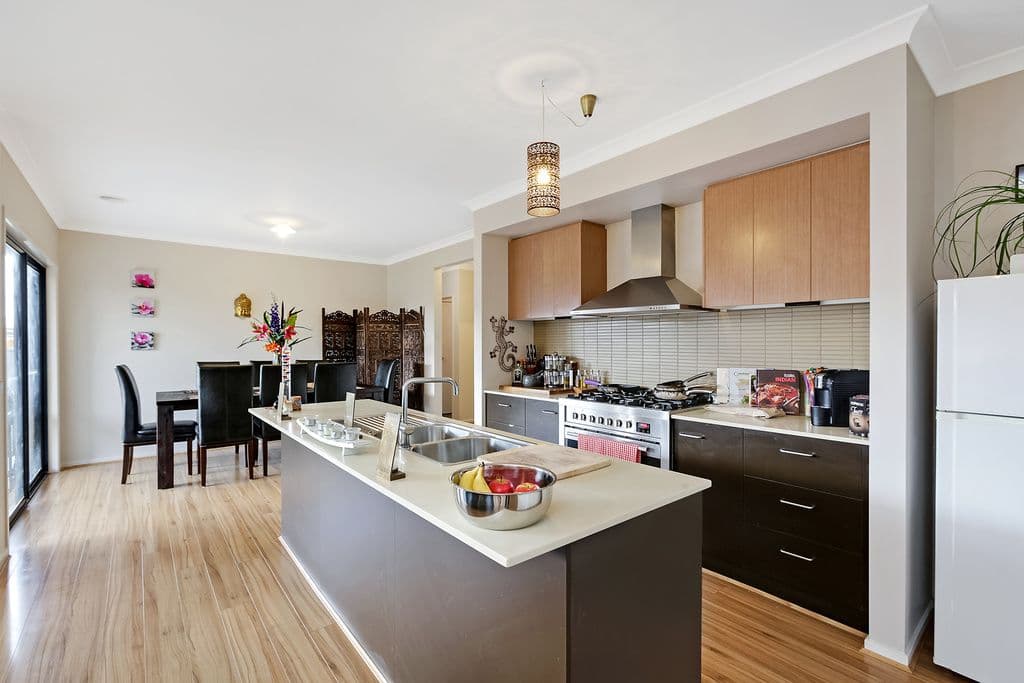 20 Connors Road, MERNDA VIC 3754, Mernda - Thumbnail 2