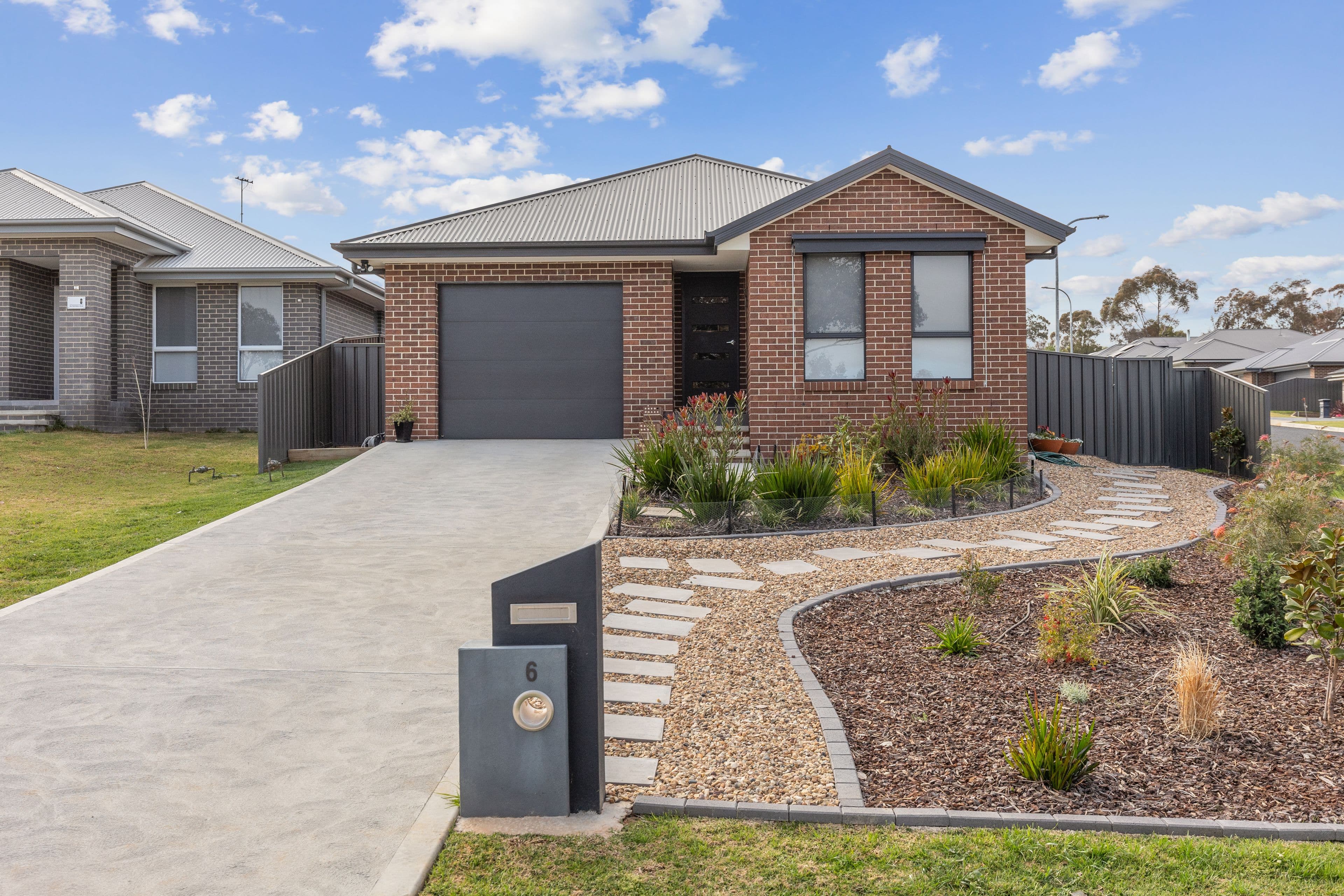 6 Waterworks Road, Junee NSW 2663, Junee - Image 1