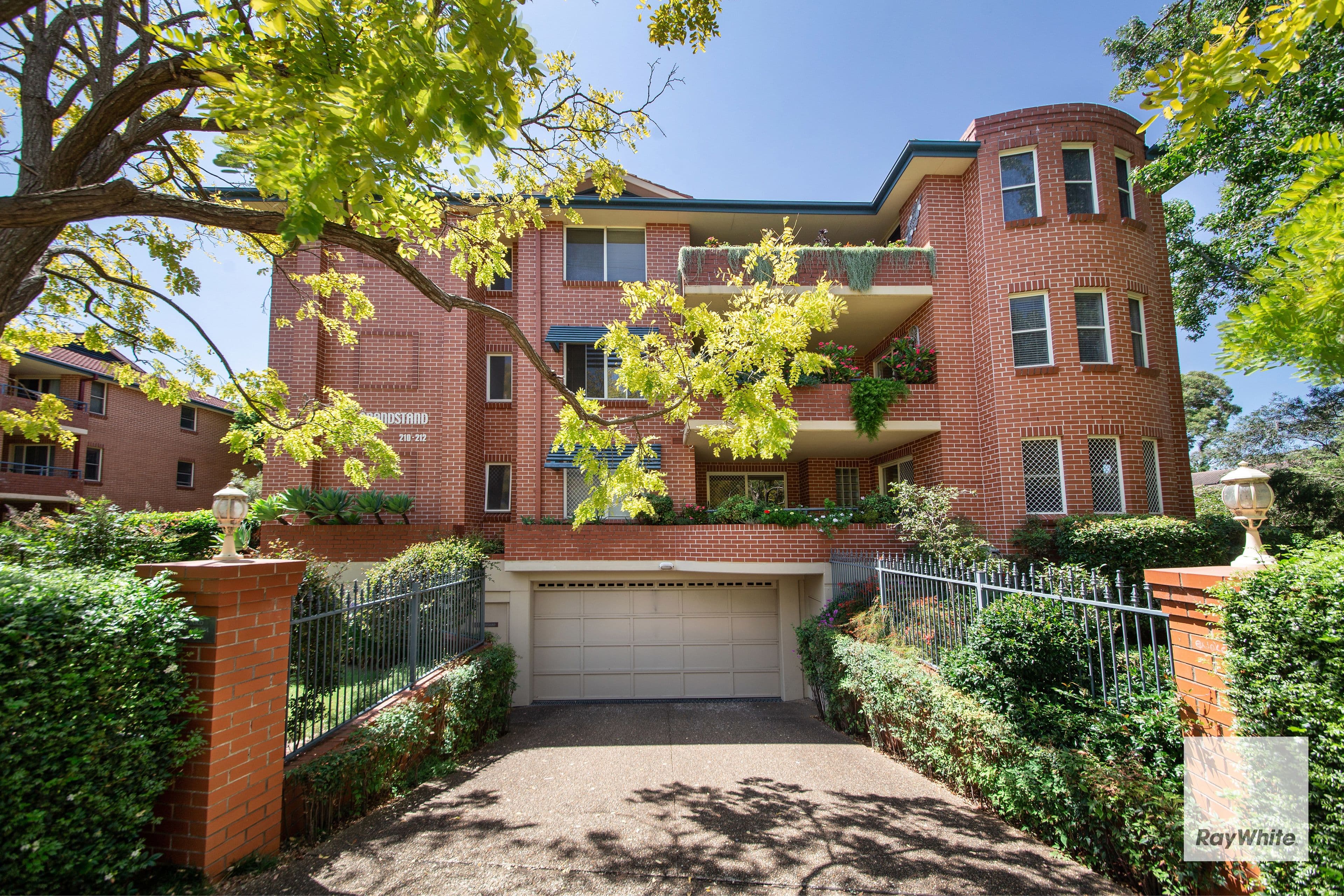 210-212 Willarong Road, Caringbah NSW 2229, Caringbah - Image 1