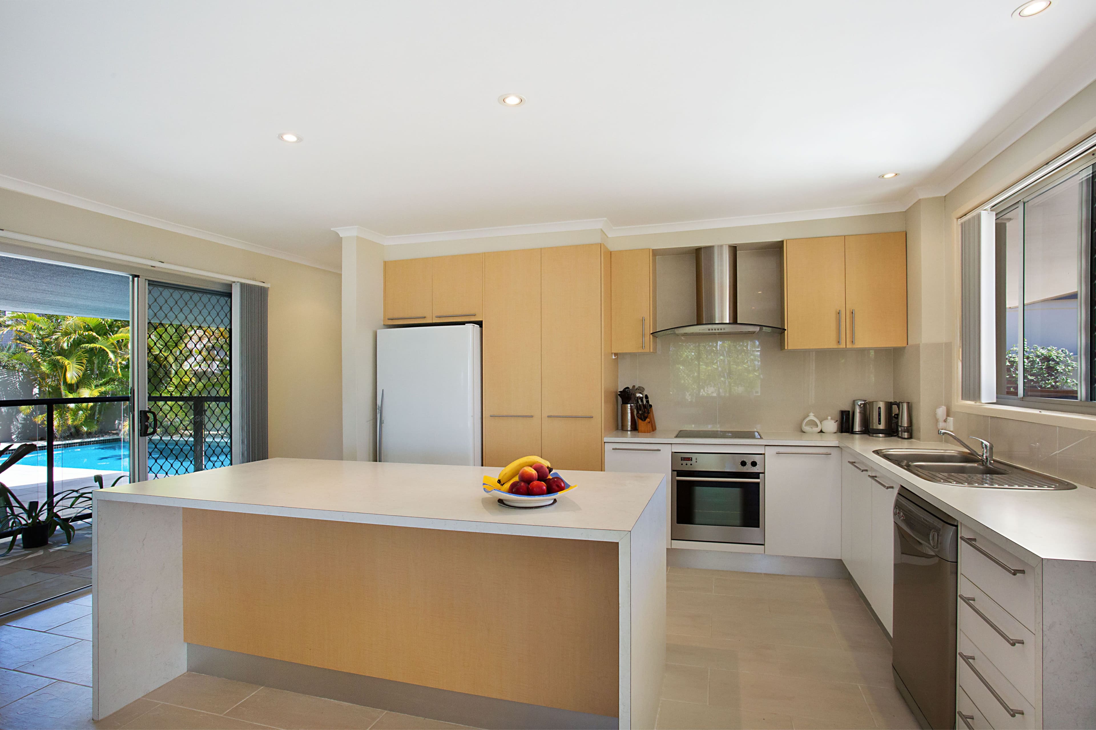 113 Monaco Street, Broadbeach Waters QLD 4218, Broadbeach Waters - Thumbnail 5