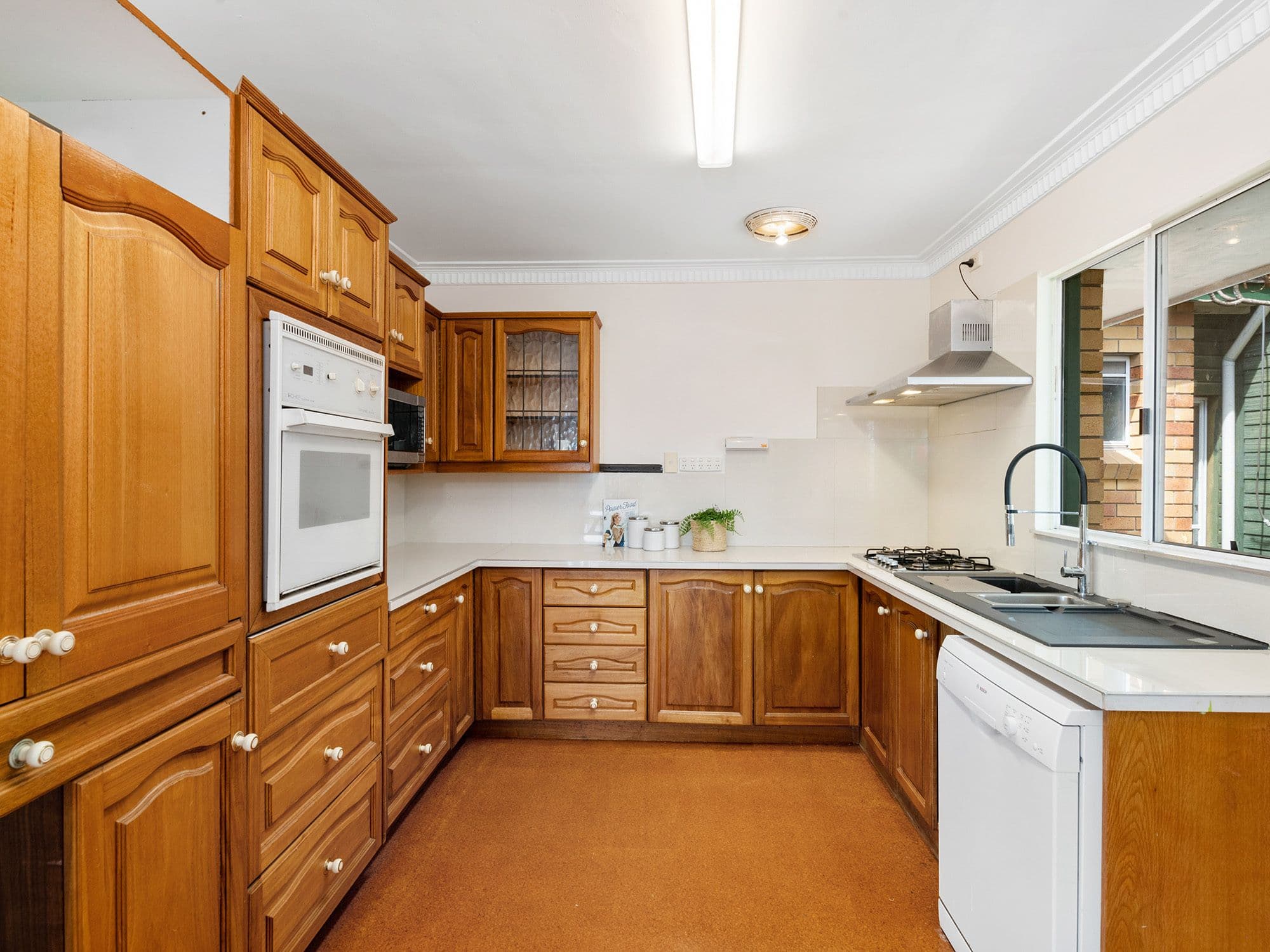 124 Mountain Street, Mount Gravatt QLD 4122, Mount Gravatt - Thumbnail 4