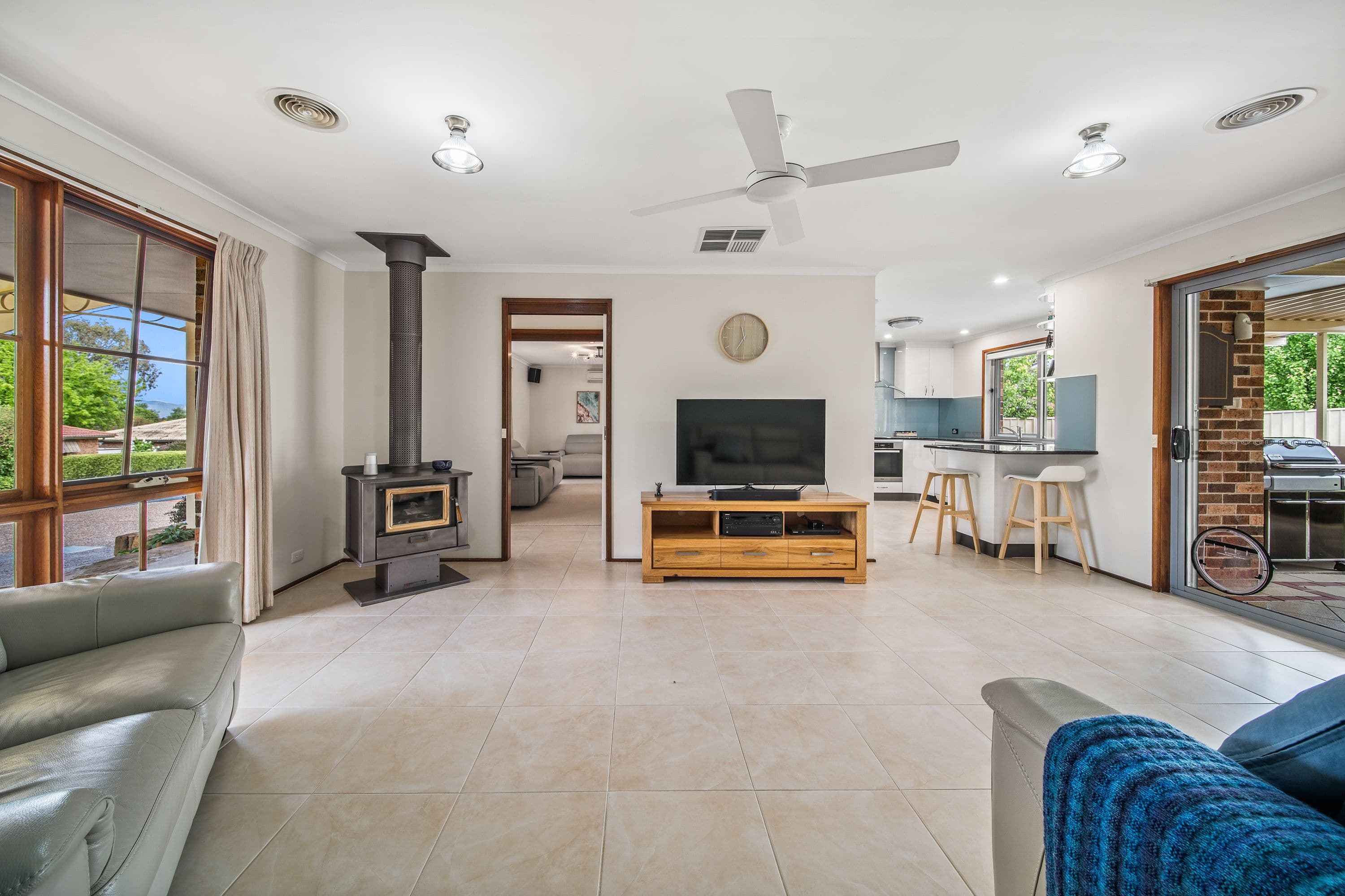 15 Withnell Circuit, Kambah ACT 2902, Kambah - Thumbnail 5