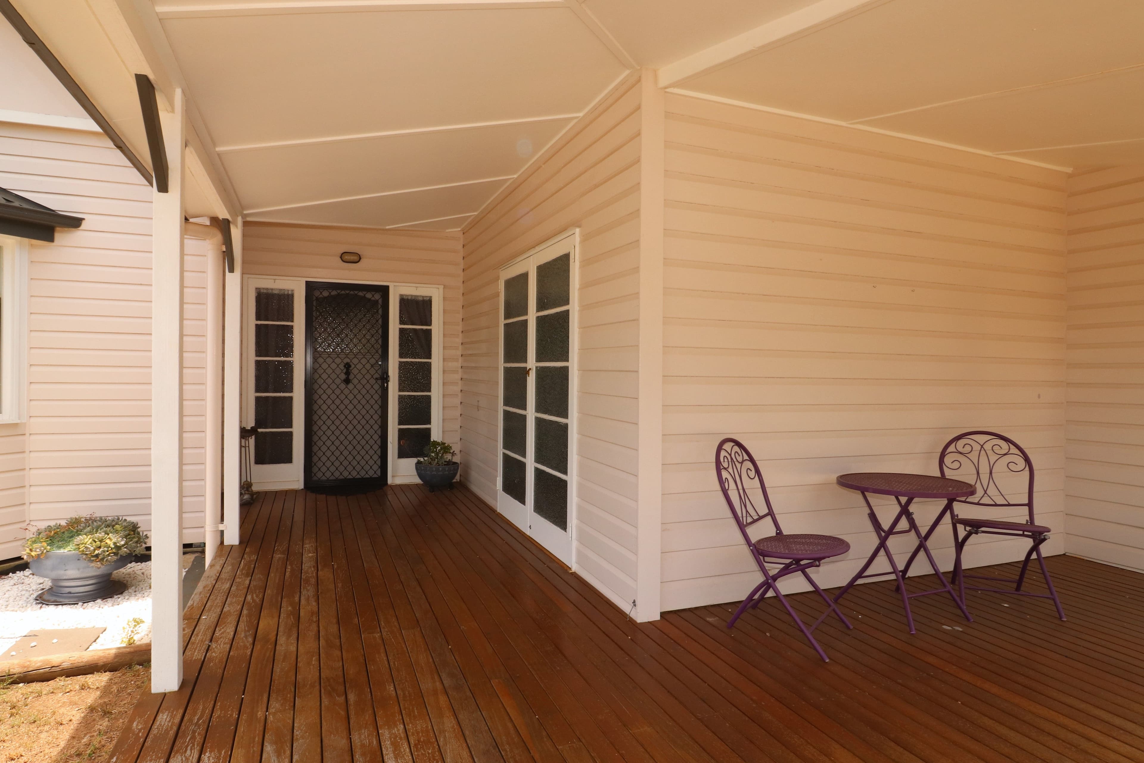 92 Taylor Street, Glen Innes NSW 2370, Glen Innes - Thumbnail 2