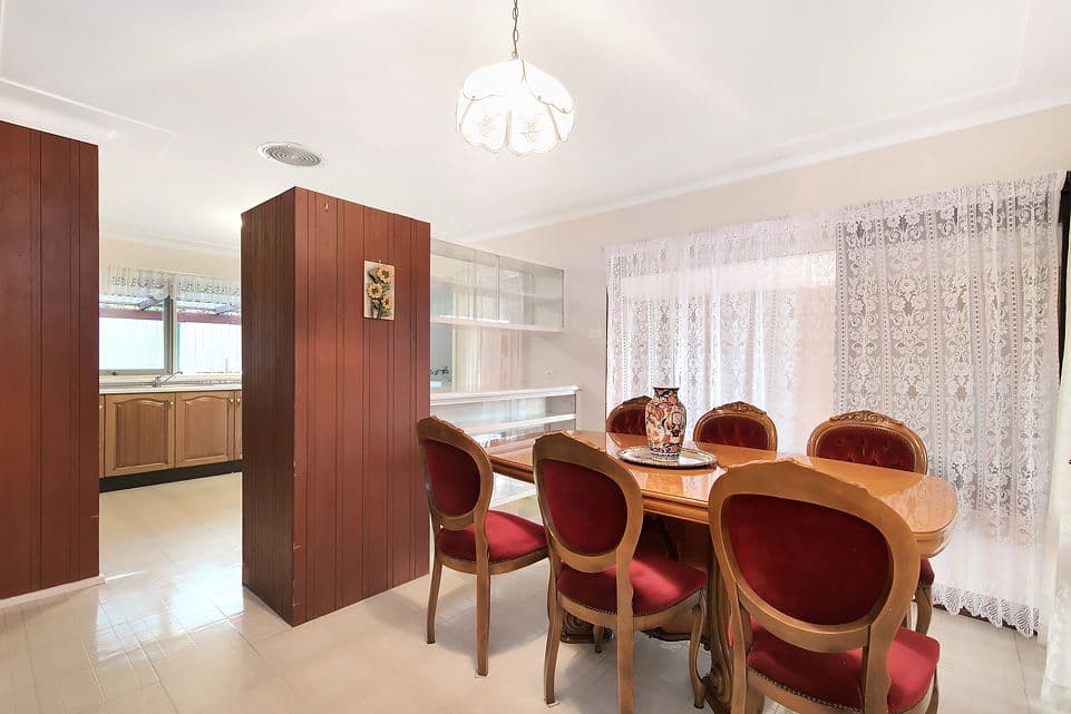 37 Hinemoa Avenue, Normanhurst - Thumbnail 5