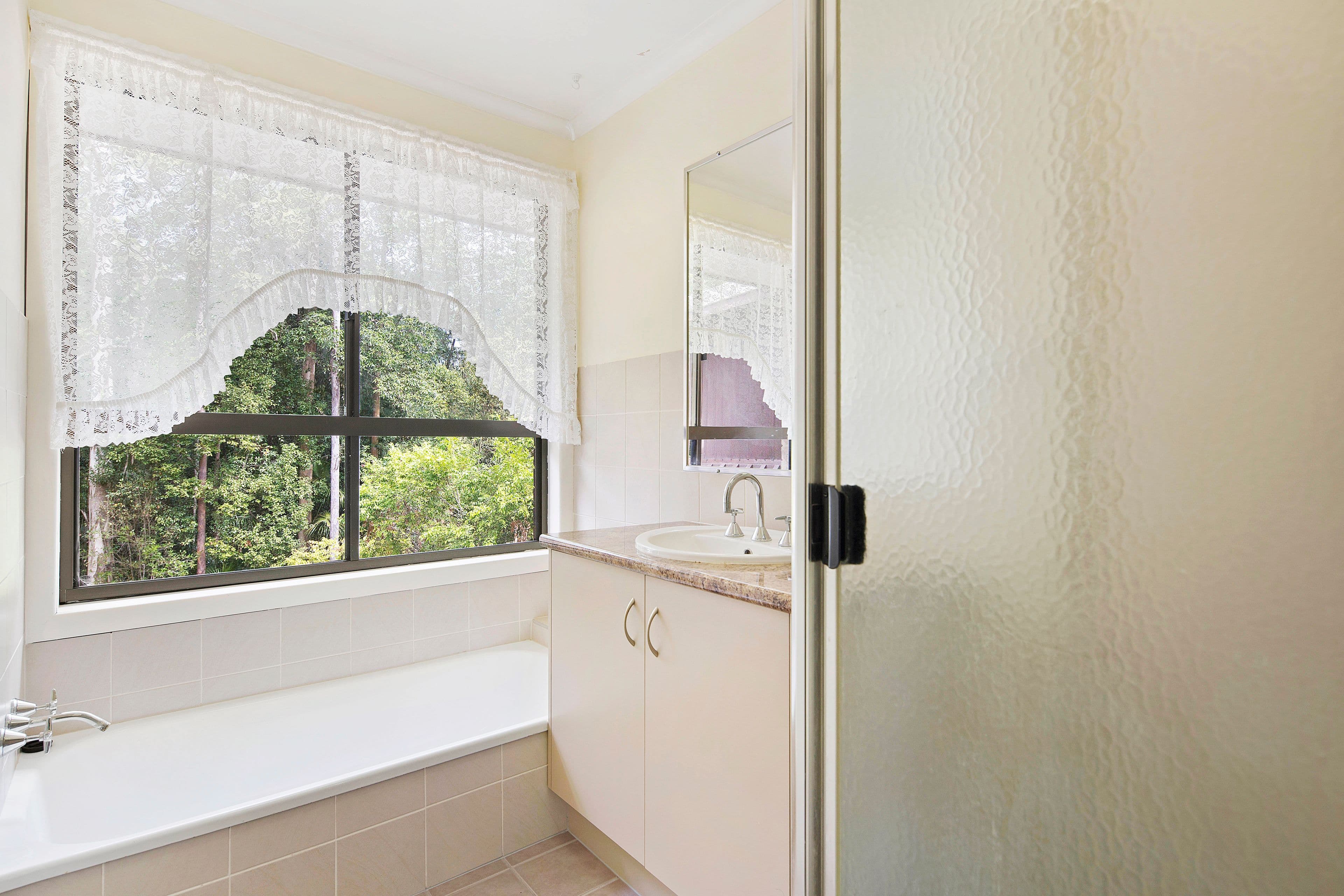 26 Tallangatta Street, Nambour QLD 4560, Nambour - Thumbnail 8
