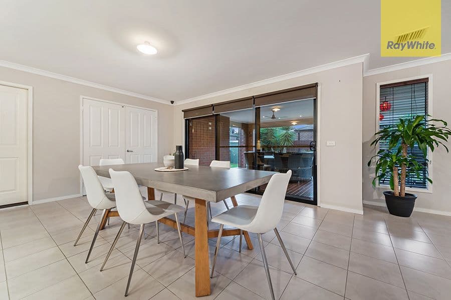 24 Paringa Avenue, South Morang VIC 3752, South Morang - Thumbnail 6