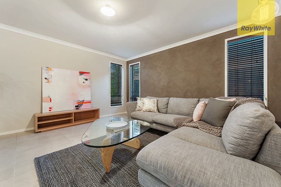 24 Paringa Avenue, South Morang VIC 3752, South Morang - Thumbnail 7