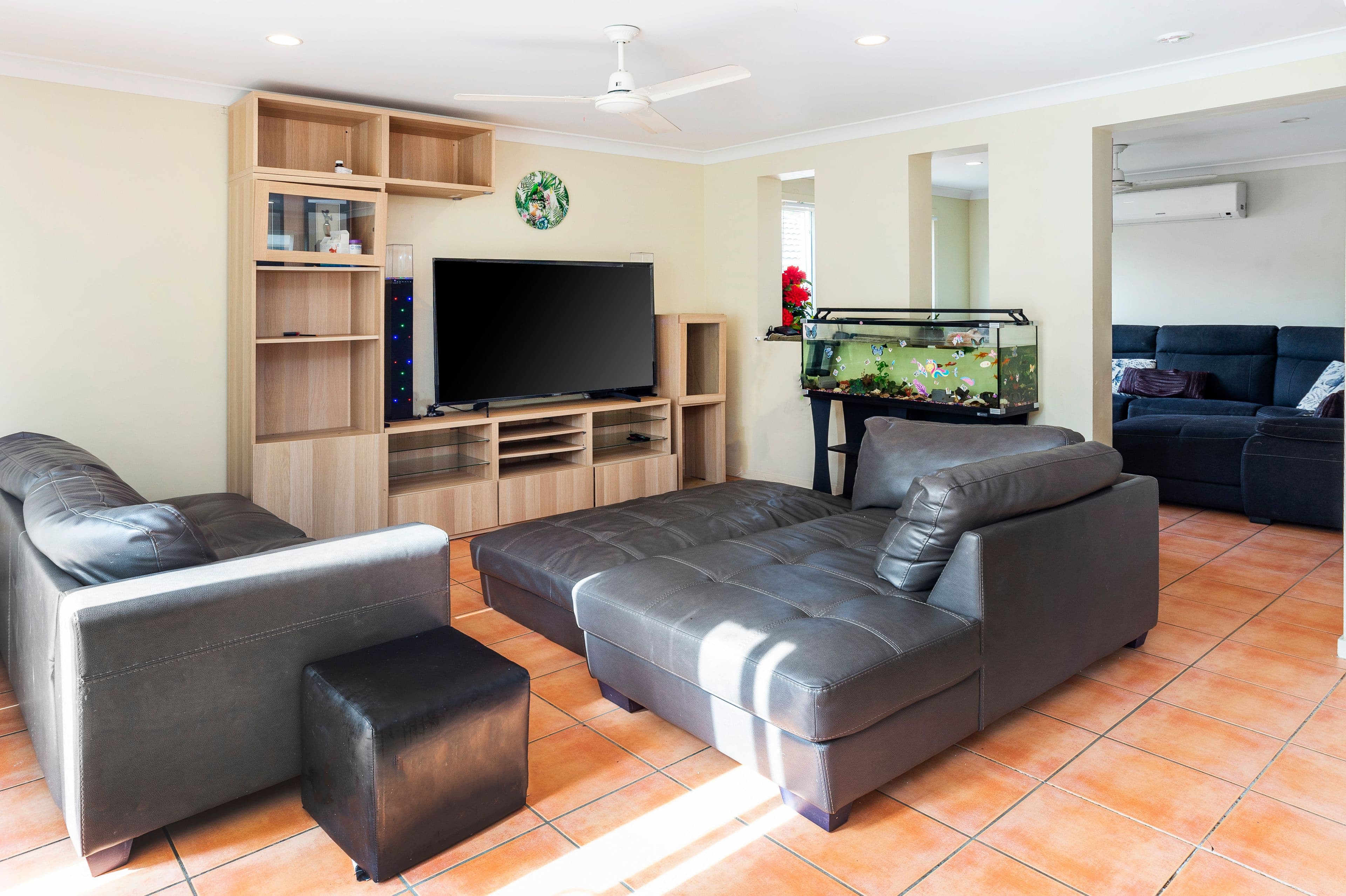 8 Trillers Avenue, Coomera QLD 4209, Coomera - Thumbnail 2